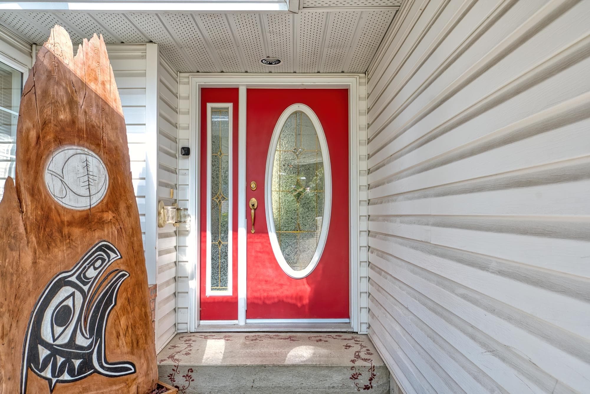 5818 Trail Avenue, Sechelt, V7Z 0L9 — photo 2