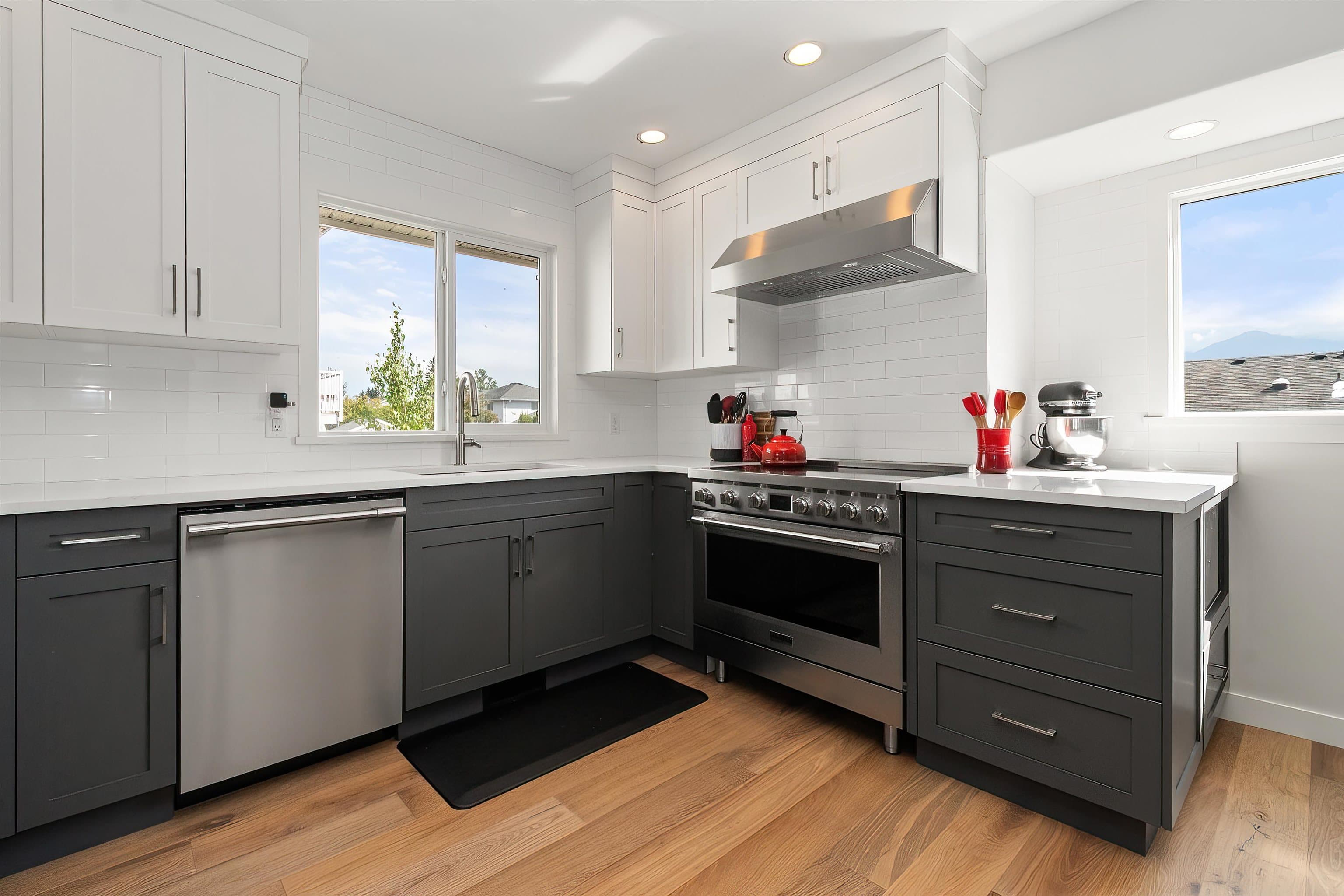 5892 Glendale Drive, Chilliwack, V2R 3A6 — photo 5