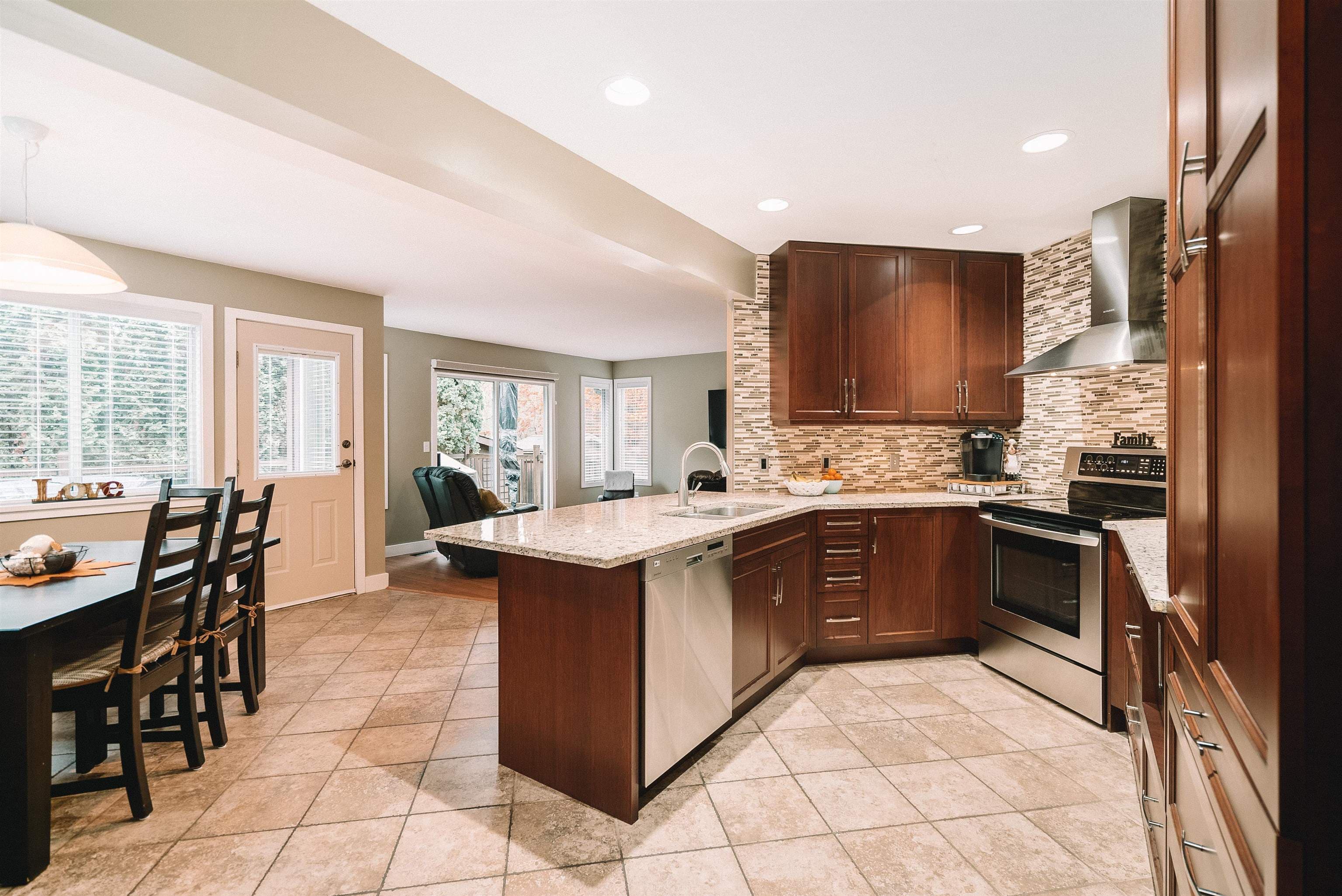 14832 83 Avenue, Surrey, V3S 7S1 — photo 3