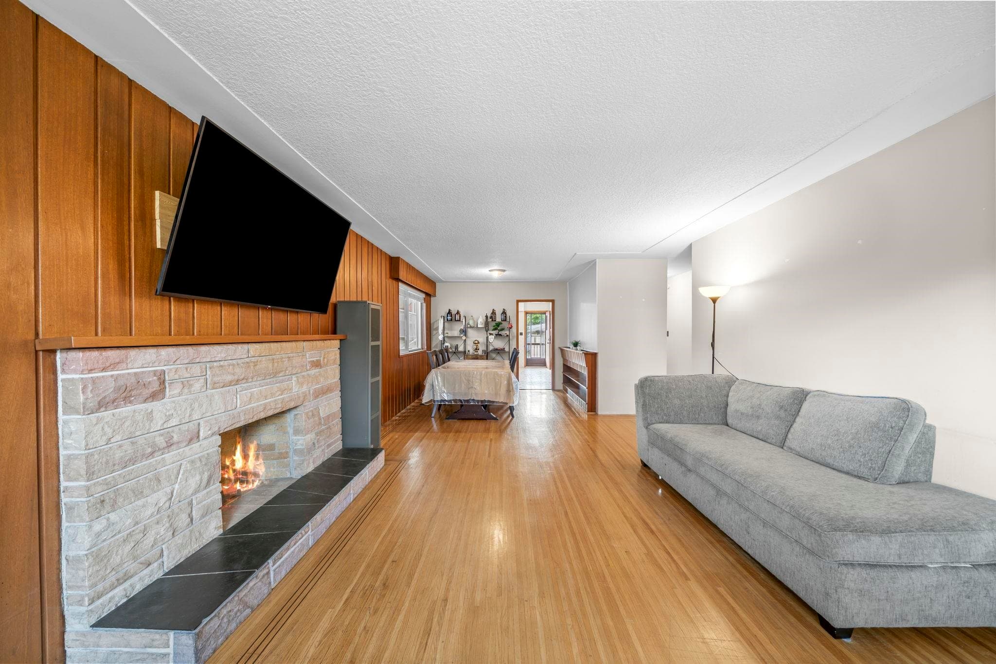 2634 Parker Street, Vancouver, V5K 2T4 — photo 2
