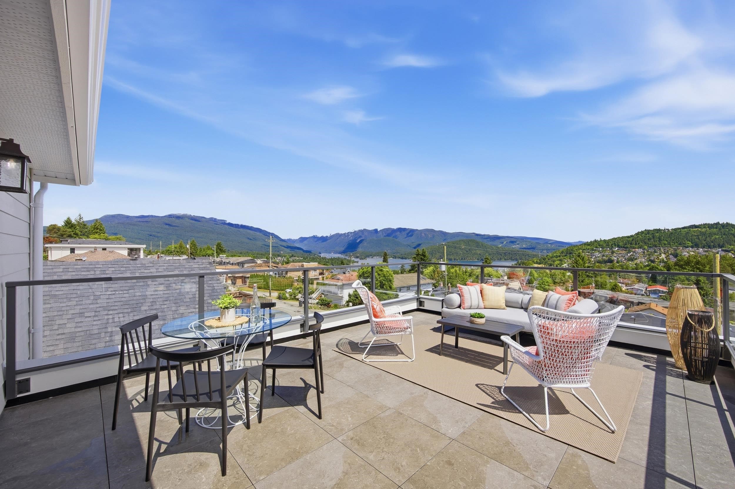 40 Sea Avenue, Burnaby, V5B 3W6 — photo 2