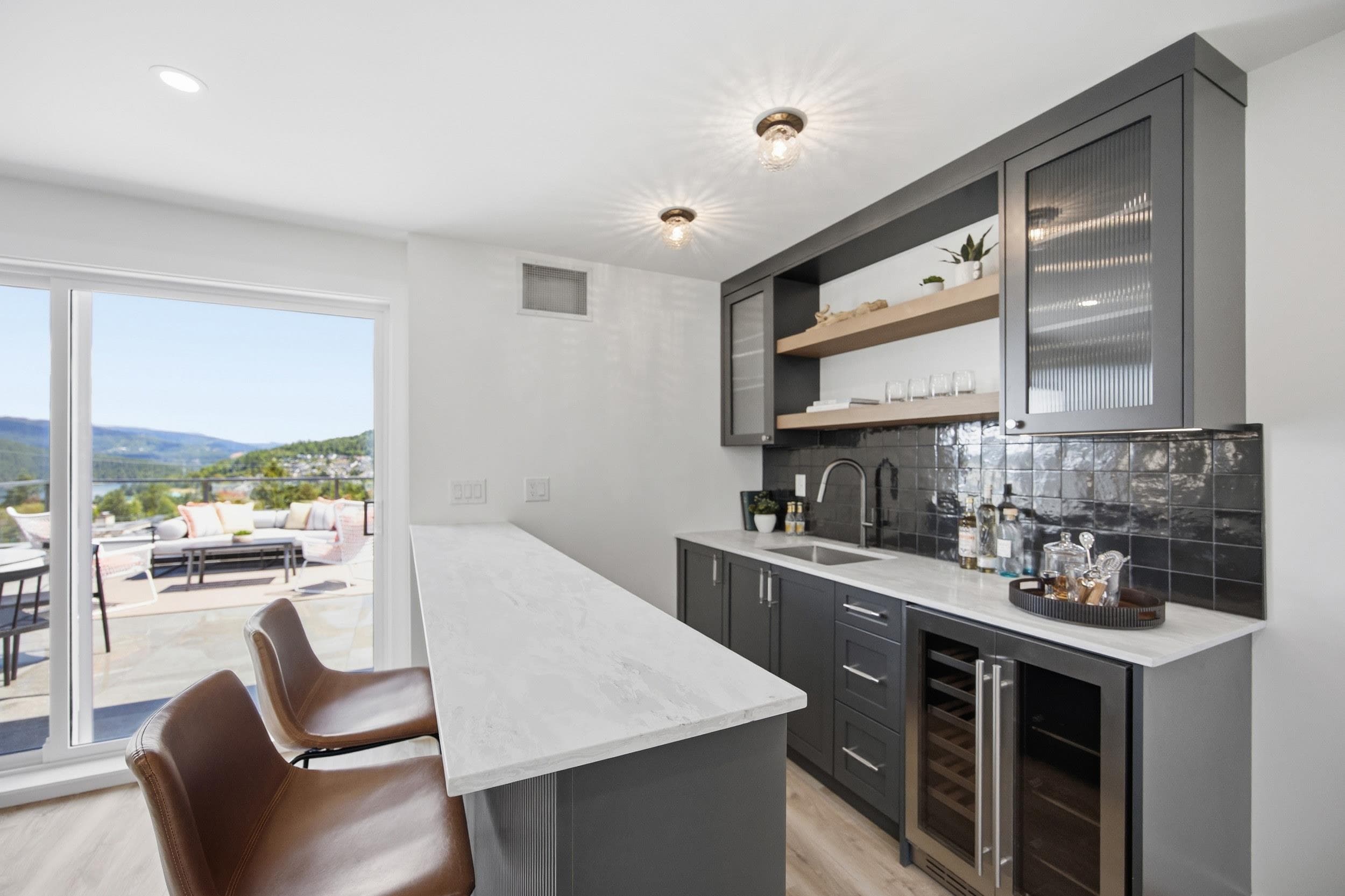 40 Sea Avenue, Burnaby, V5B 3W6 — photo 4