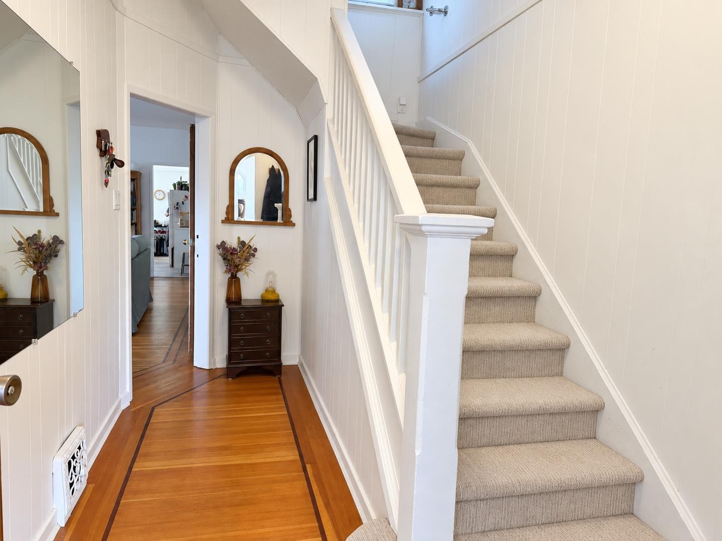 216 E 18th Street, North Vancouver, V7L 2X6 — photo 2