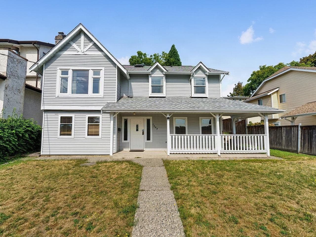 1609 Sixth Avenue, New Westminster
