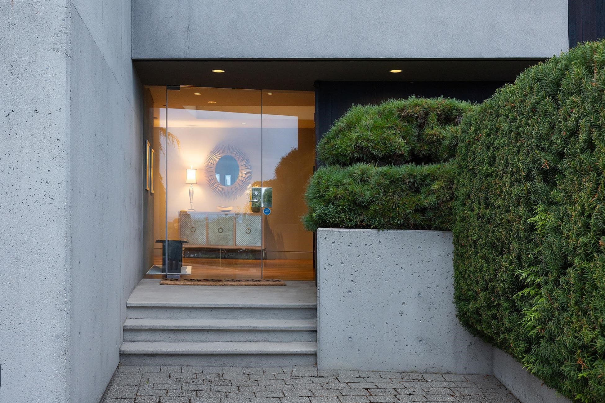 1015 Eyremount Drive, West Vancouver, V7S 2B4 — photo 3