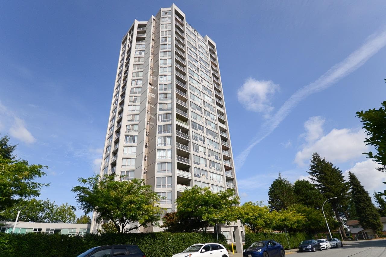 702 - 14881 103a Avenue, Surrey