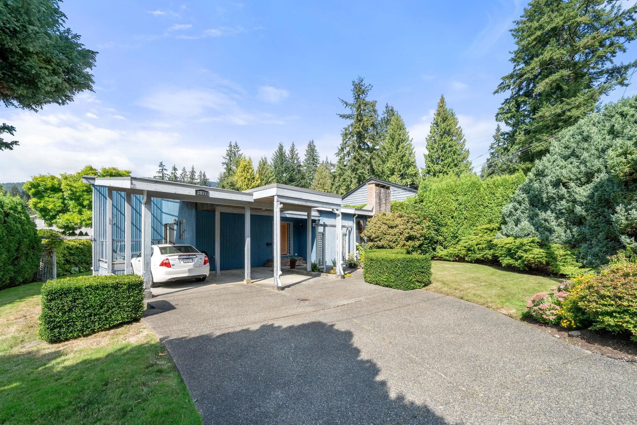3833 Lynn Valley Road, North Vancouver, V7K 2S7 — photo 1