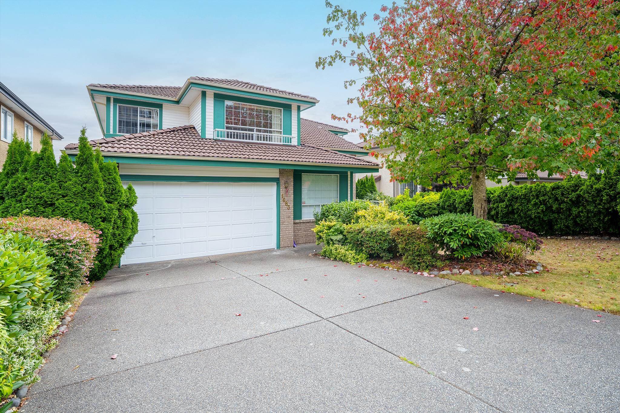 1683 Kingfisher Crescent, Coquitlam, V3E 3C6 — photo 1