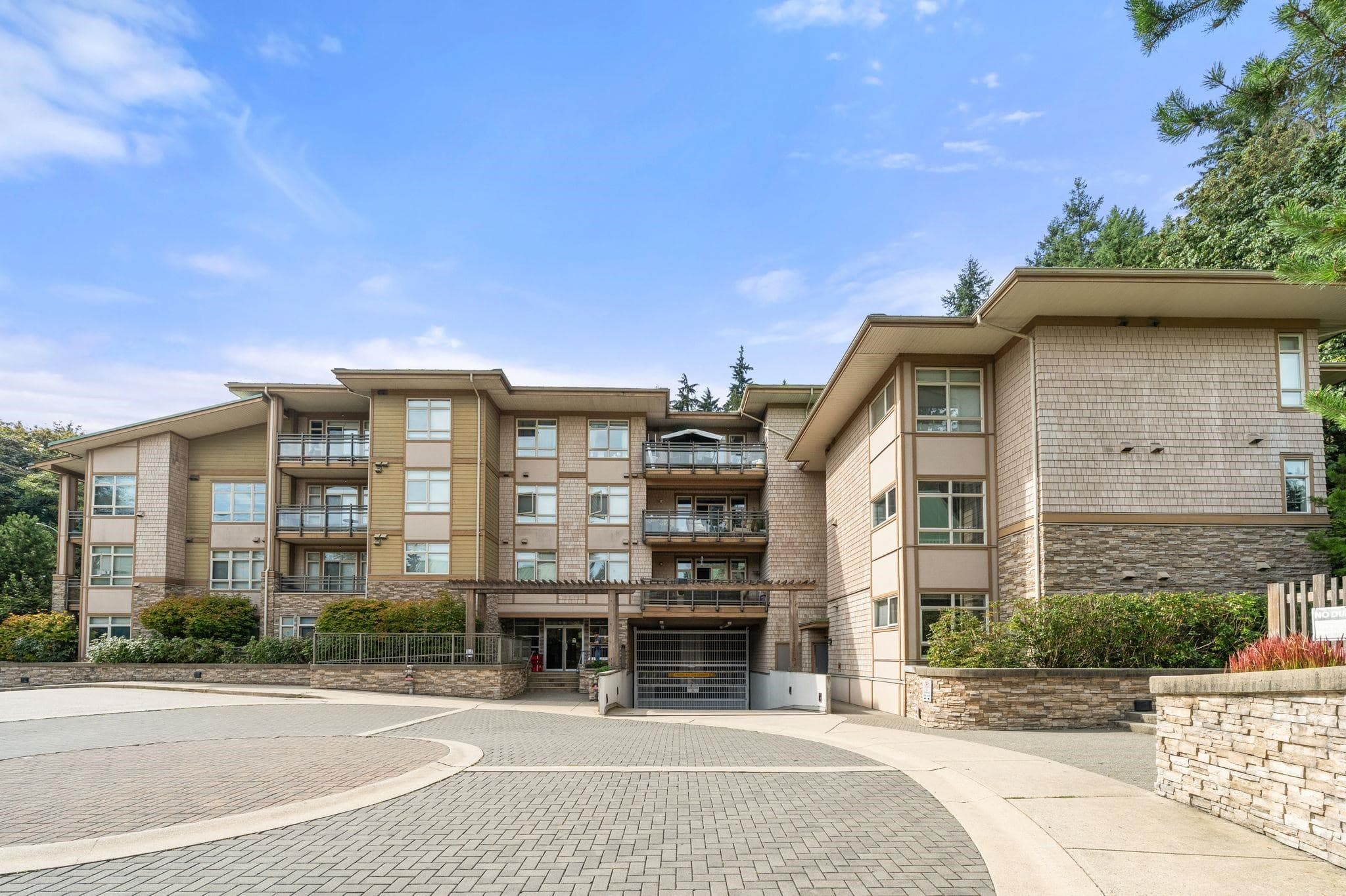 205 - 3294 Mt Seymour Parkway, North Vancouver, V7H 0B1 — photo 2
