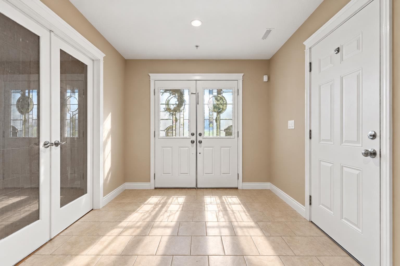 21492 Donovan Avenue, Maple Ridge, V2X 3A1 — photo 5