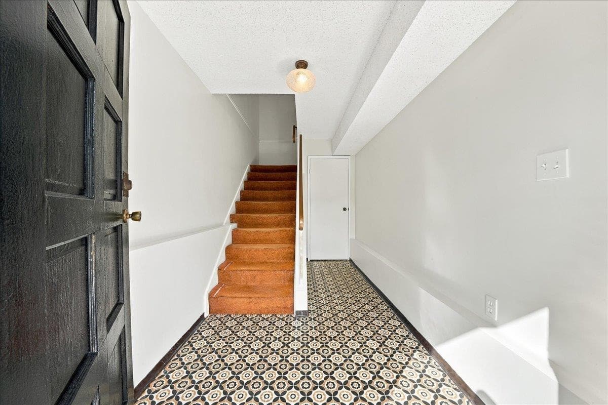 4371 Commercial Street, Vancouver, V5N 4G5 — photo 3