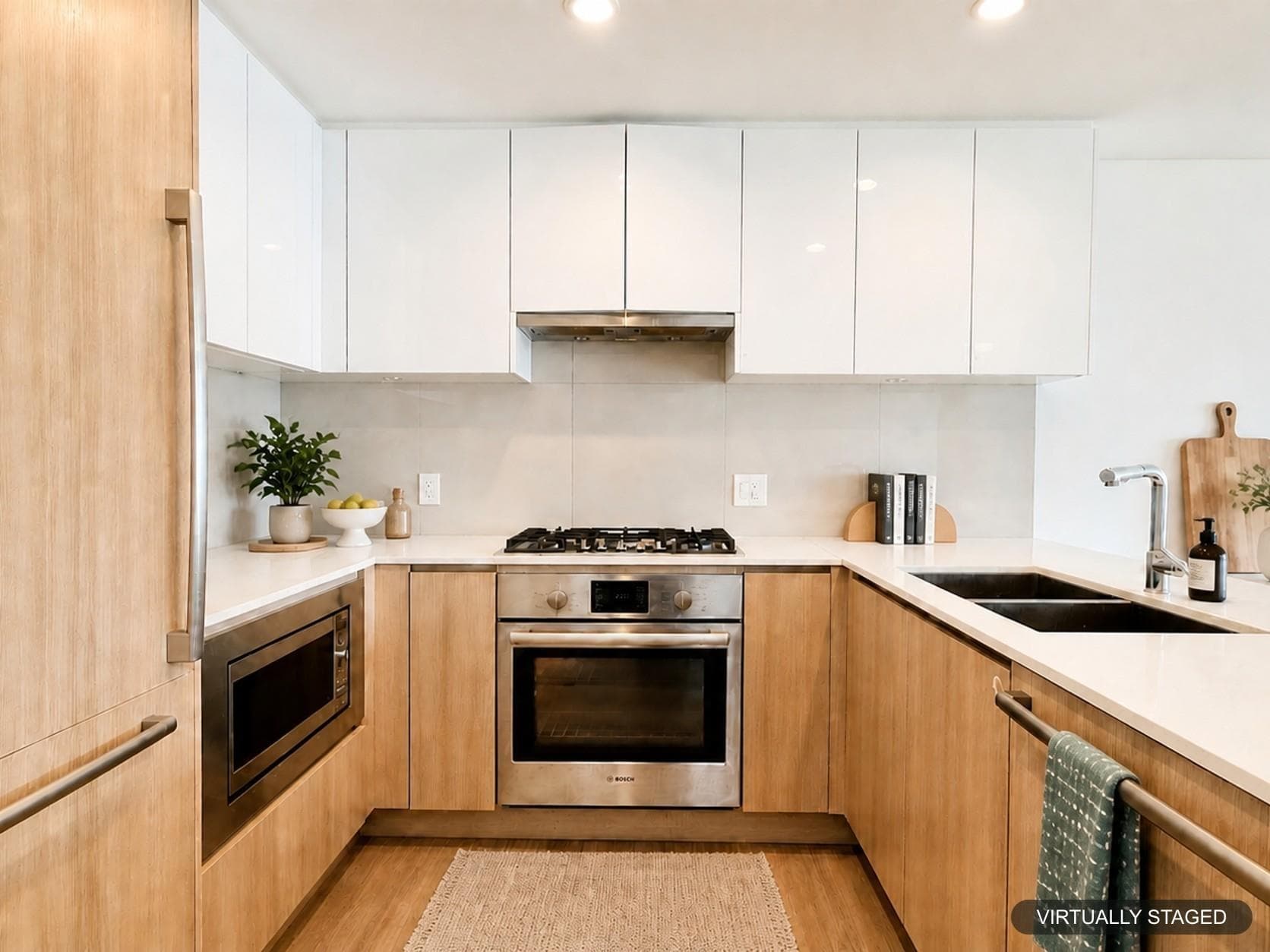 1001 - 618 Carnarvon Street, New Westminster, V3M 0N9 — photo 3