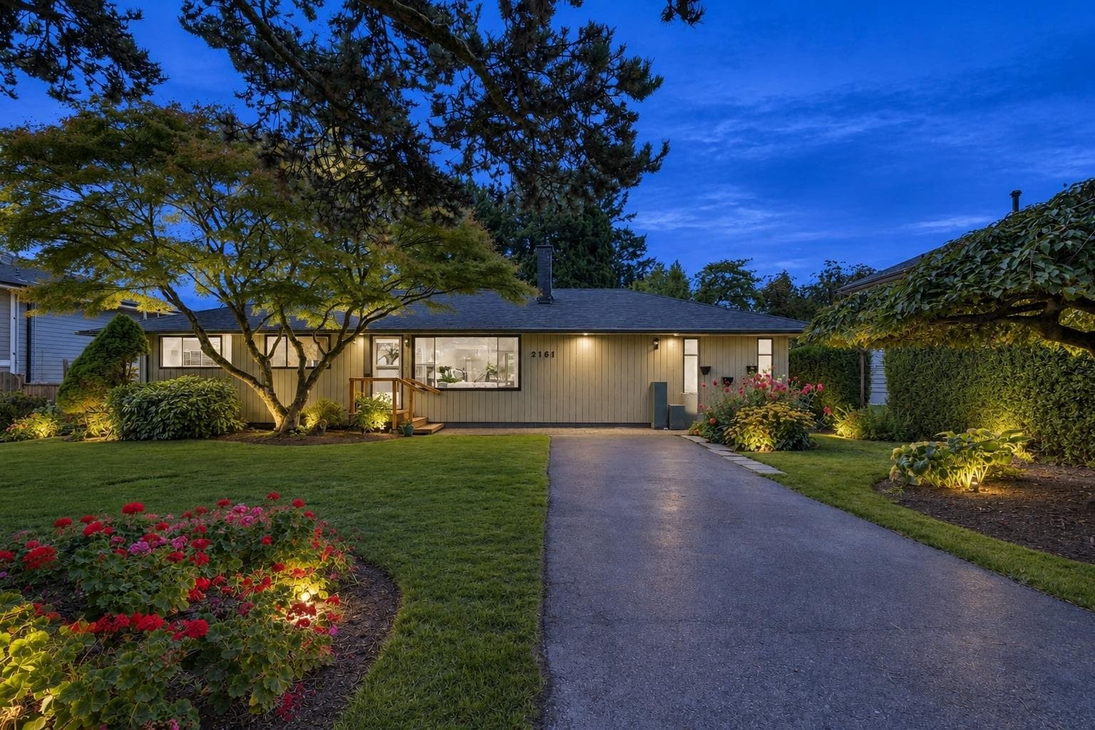 2161 Floralynn Crescent, North Vancouver, V7J 2W3 — photo 1