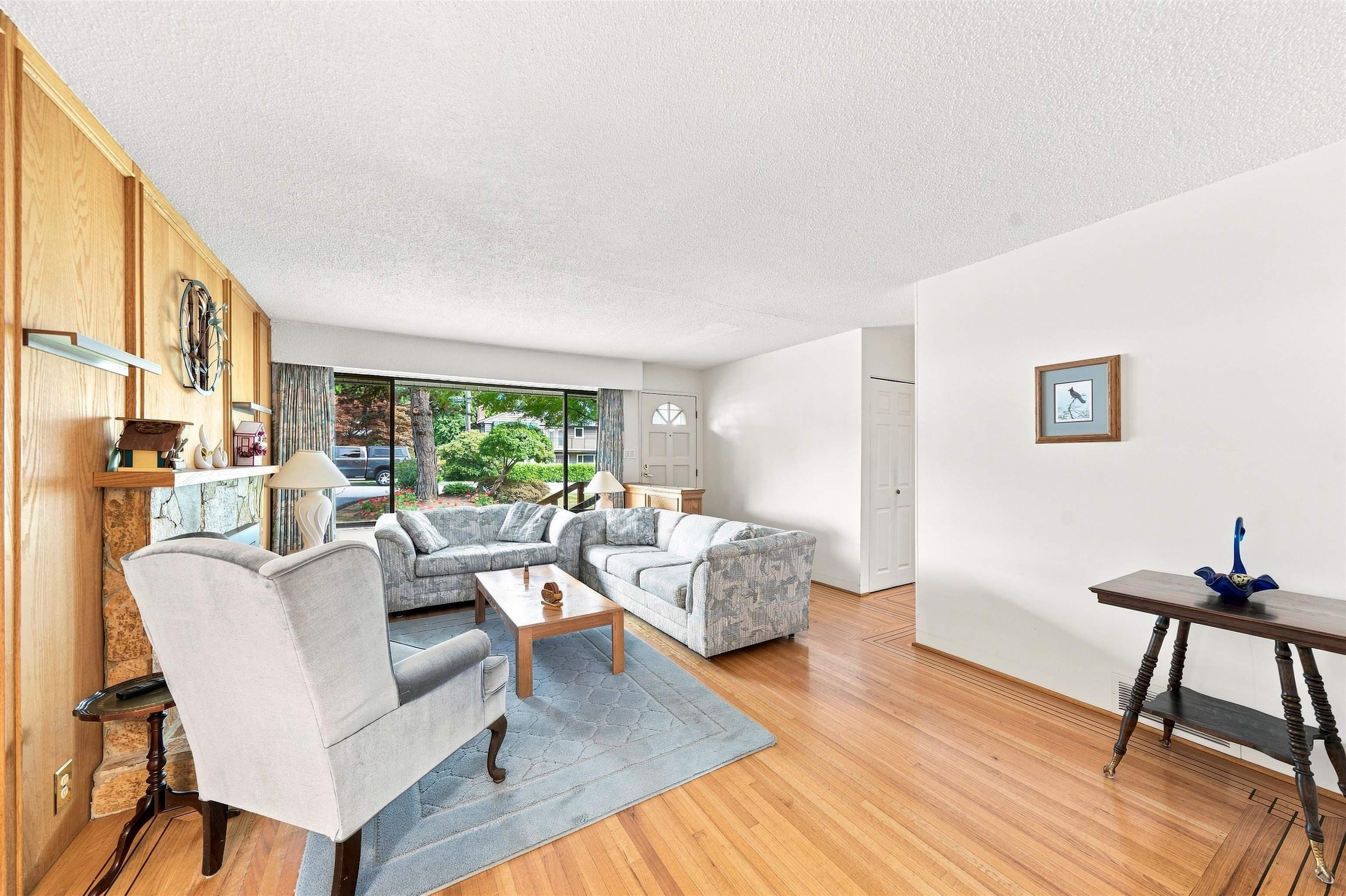 2161 Floralynn Crescent, North Vancouver, V7J 2W3 — photo 5