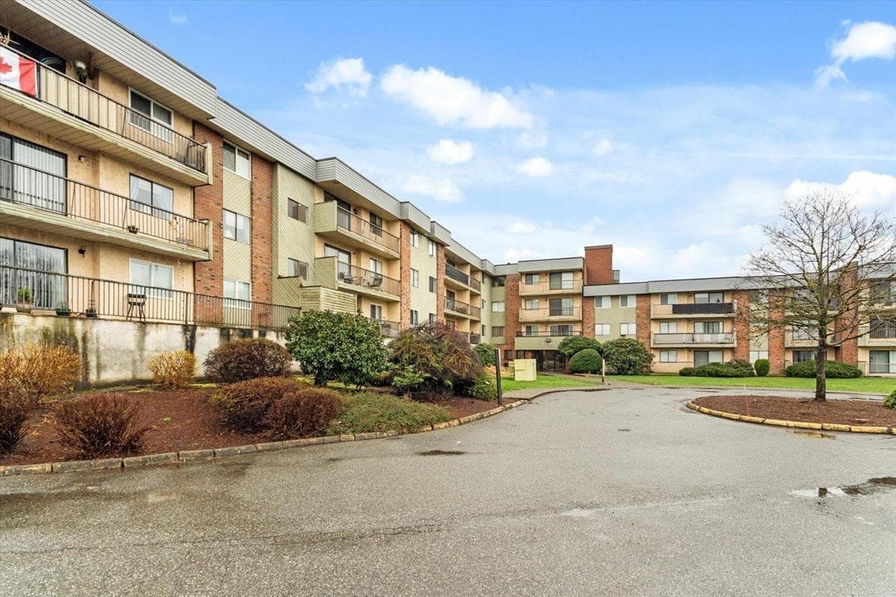 209 - 45598 Mcintosh Drive, Chilliwack, V2P 7J3 — photo 2