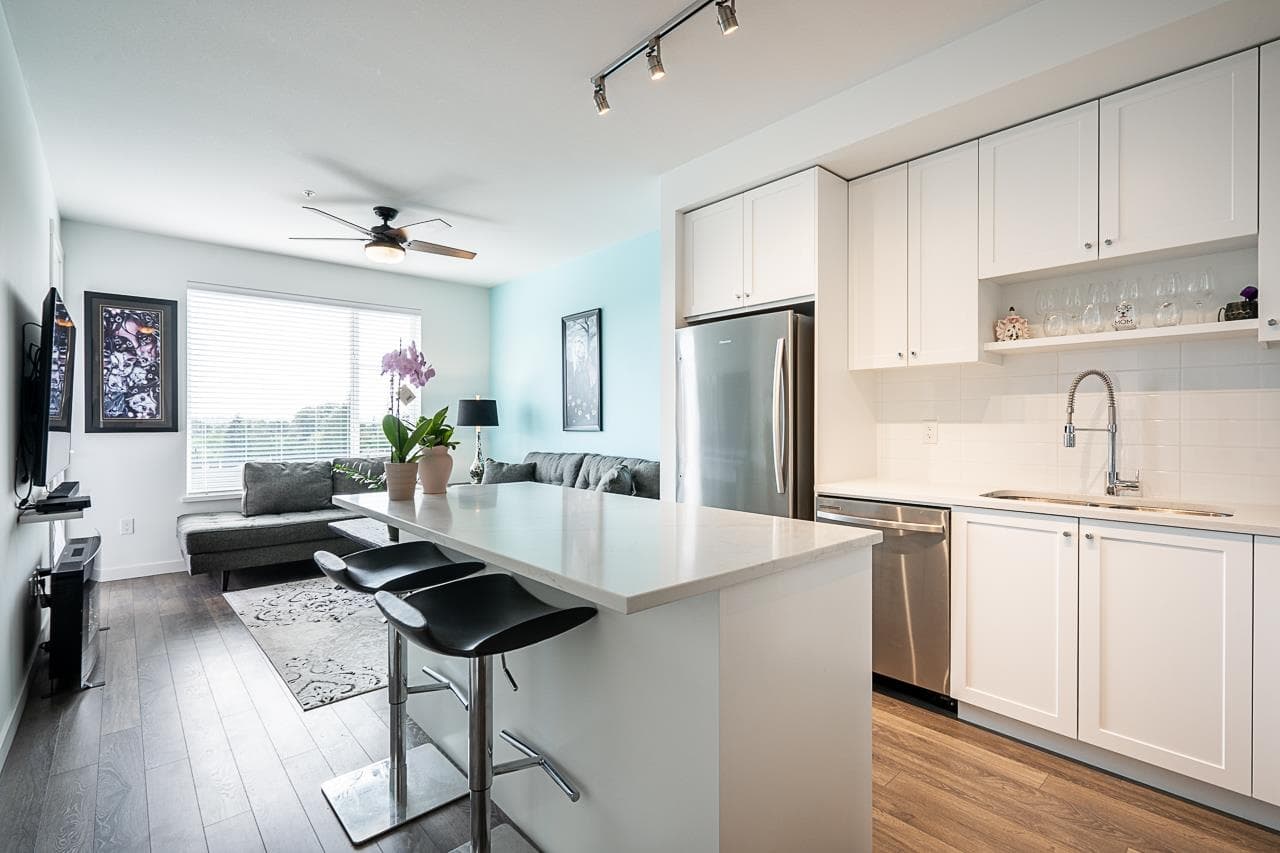 414 - 13623 81a Avenue, Surrey, V3W 3E2 — photo 2