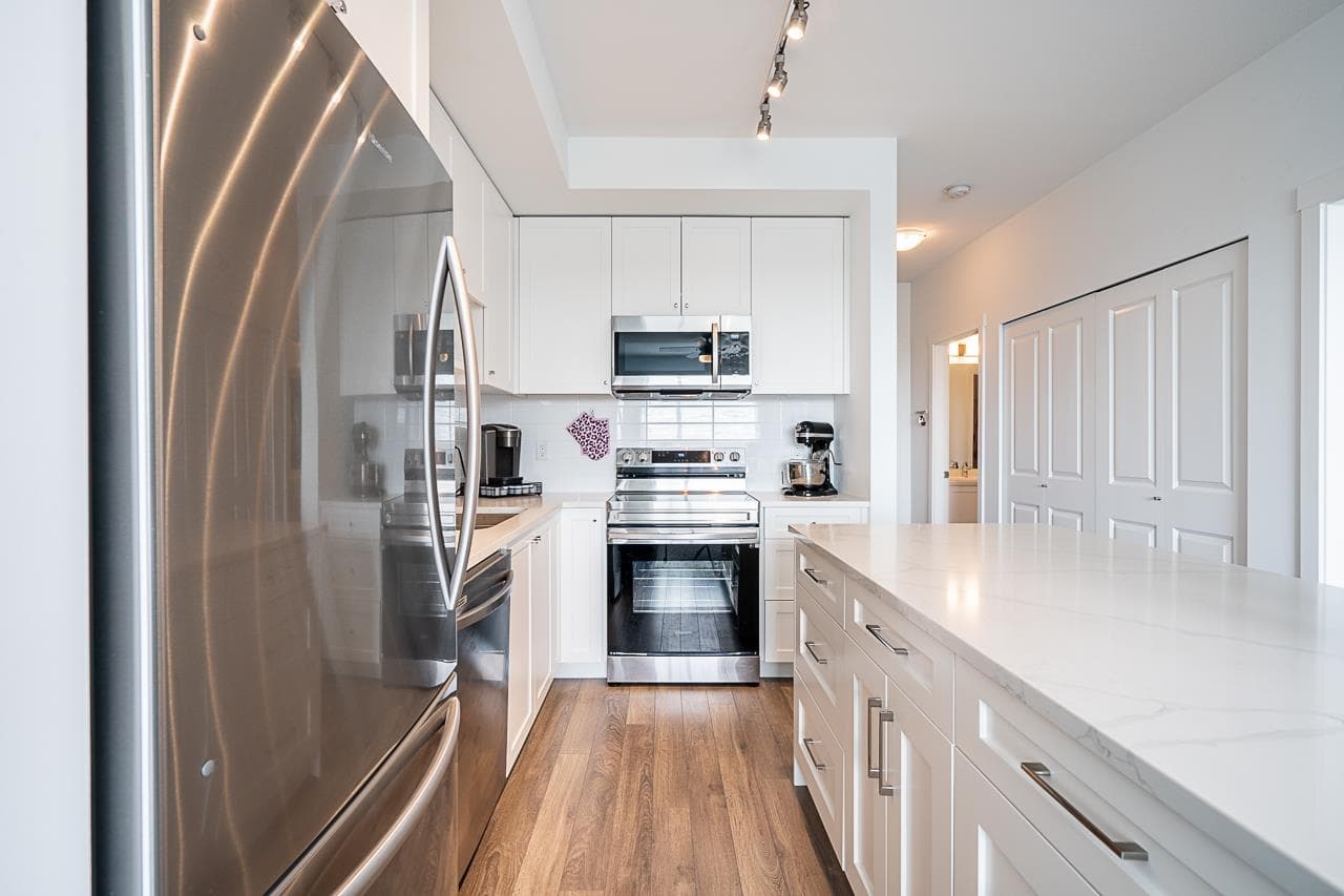 414 - 13623 81a Avenue, Surrey, V3W 3E2 — photo 1