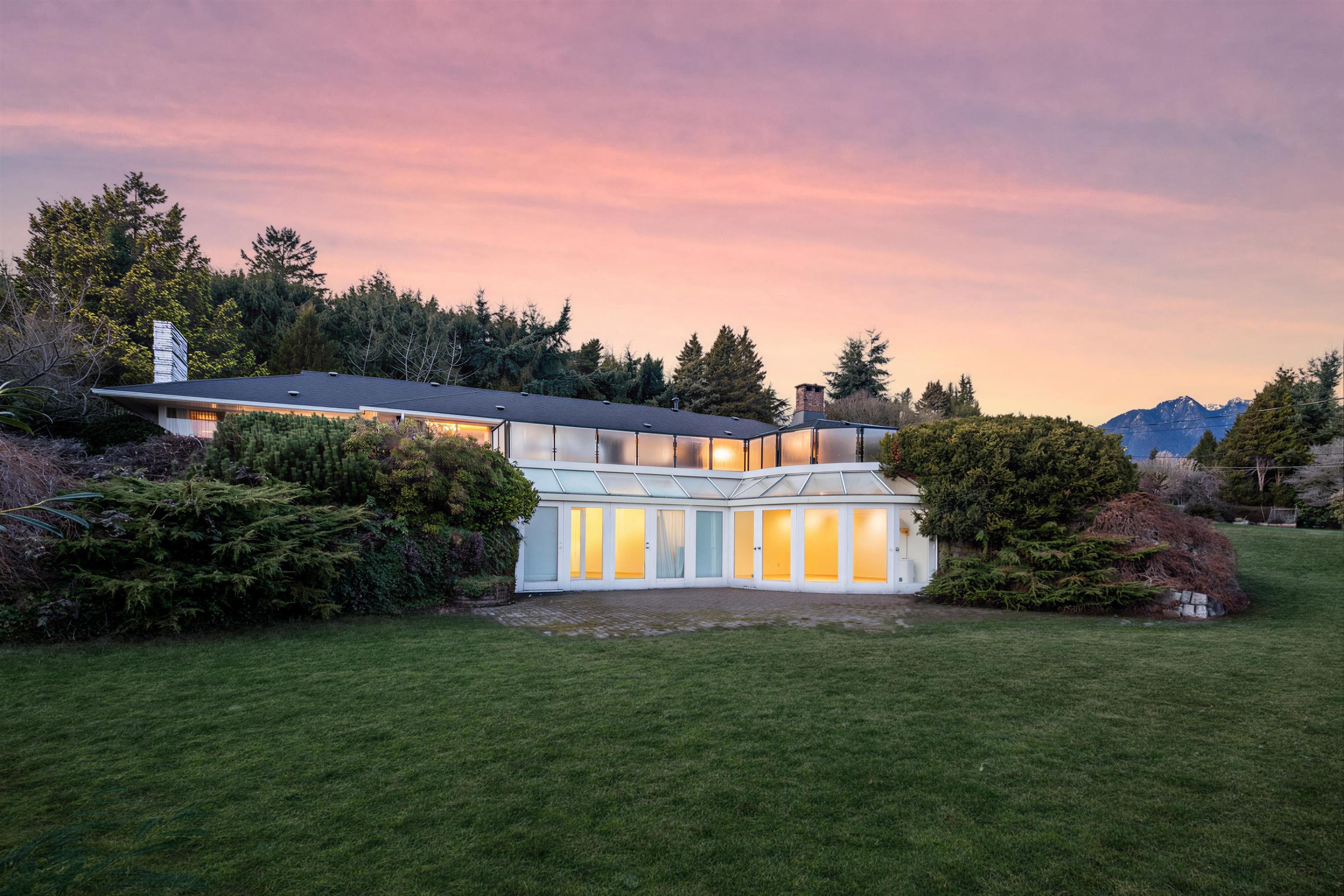 875 Eyremount Drive, West Vancouver, V7S 2B2 — photo 5