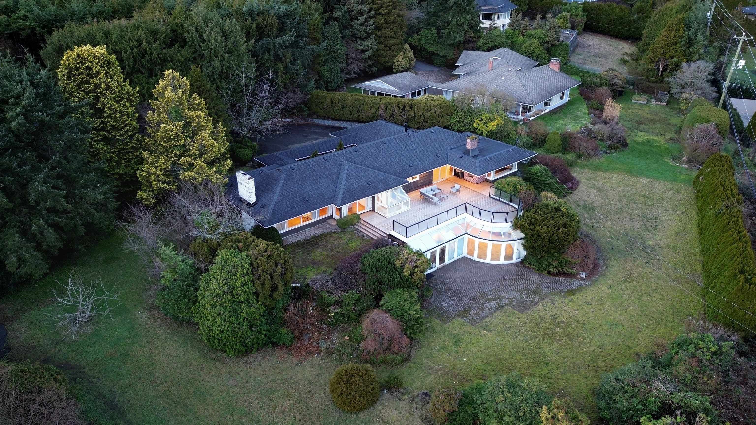 875 Eyremount Drive, West Vancouver, V7S 2B2 — photo 4