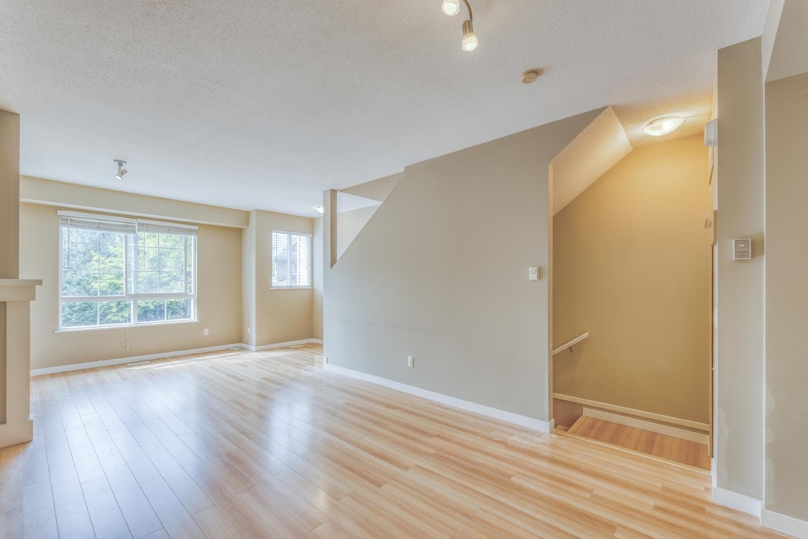 64 - 2978 Whisper Way, Coquitlam, V3E 3R8 — photo 2