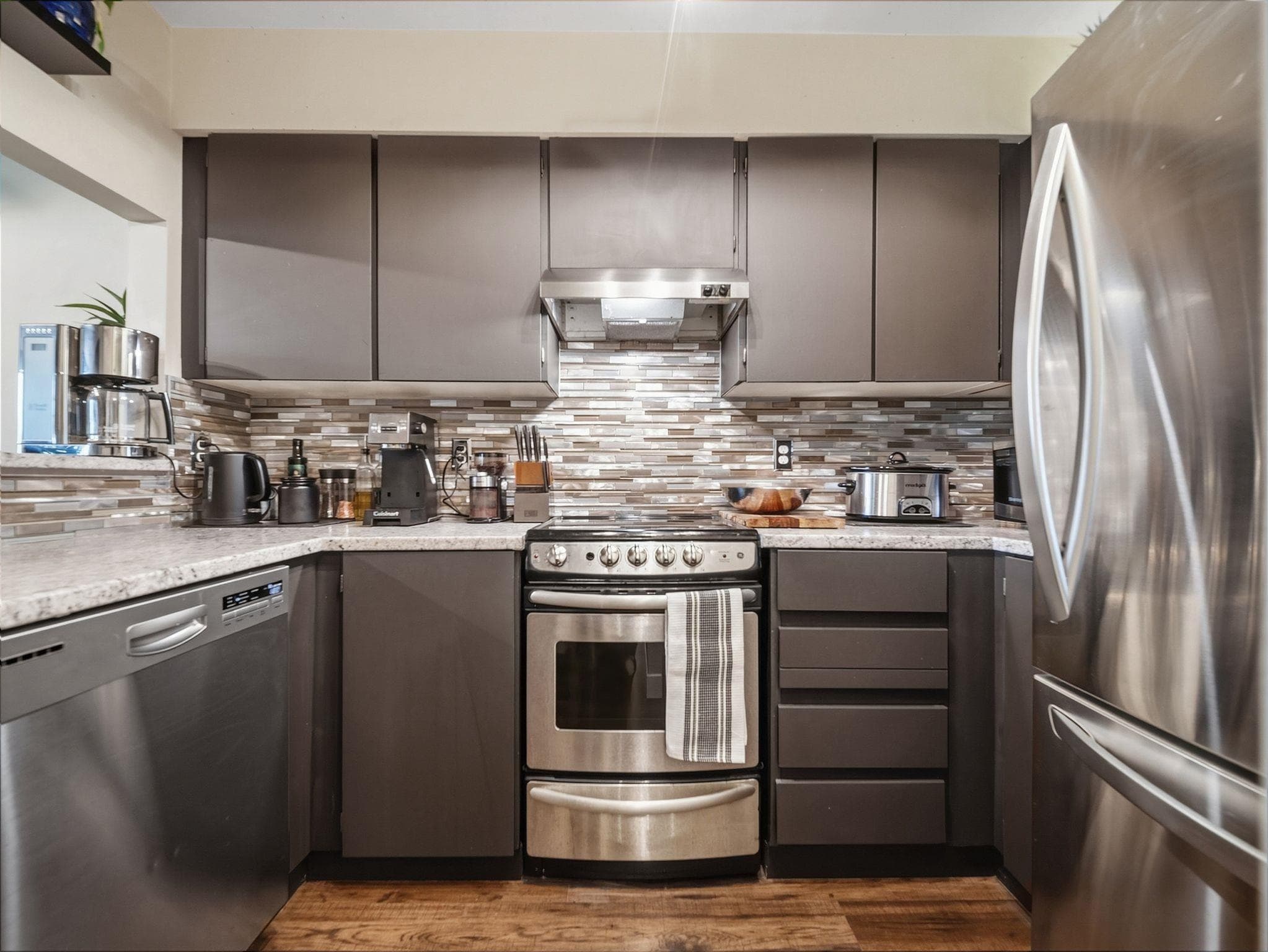 208 - 15272 19 Avenue, Surrey, V4A 1X6 — photo 5
