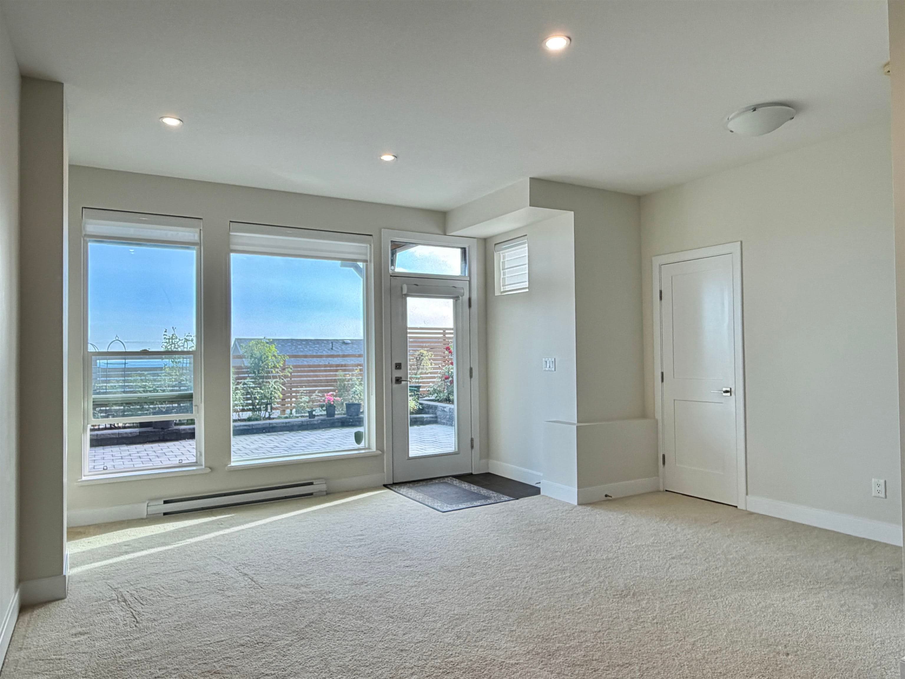 3544 Harper Road, Coquitlam, V3E 0L6 — photo 5