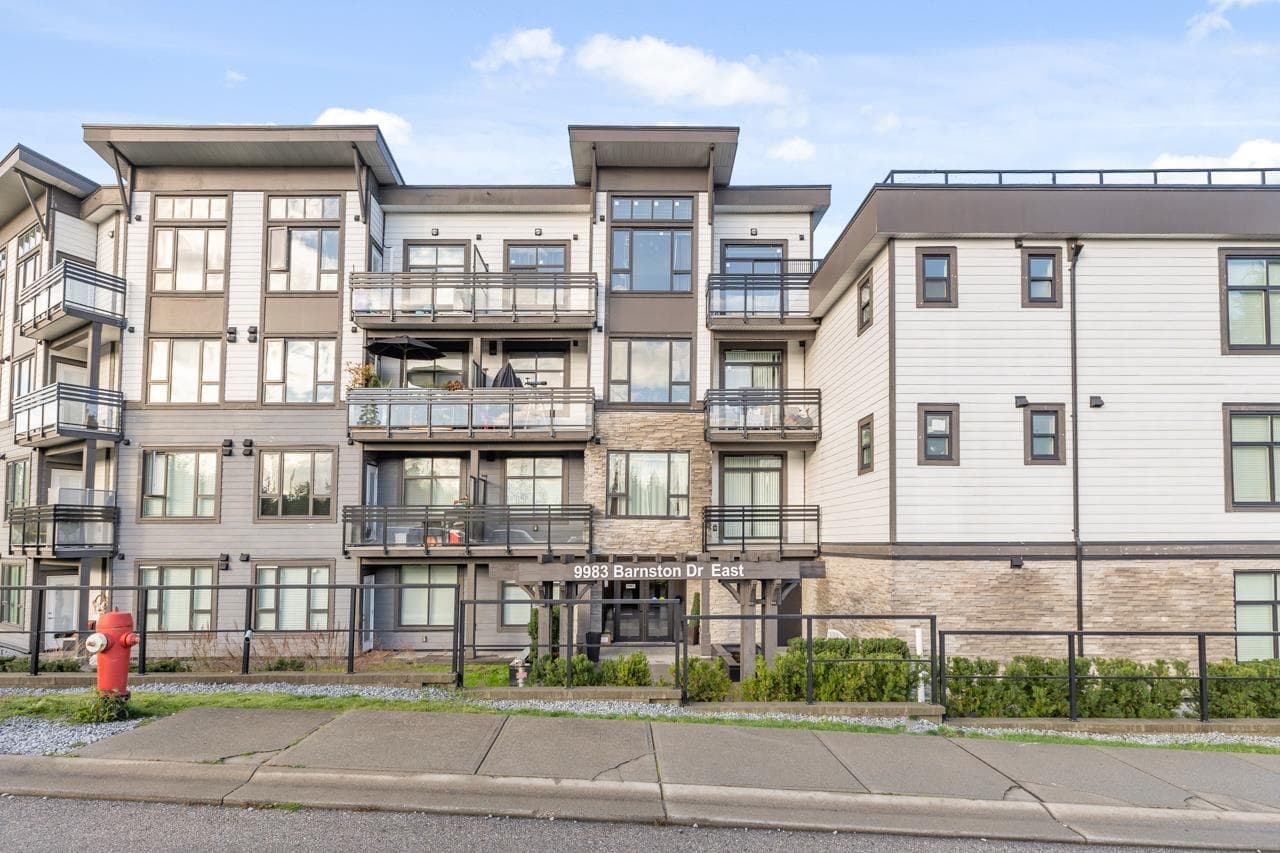 309 - 9983 E Barnston Drive, Surrey, V4N 6T3 — photo 2