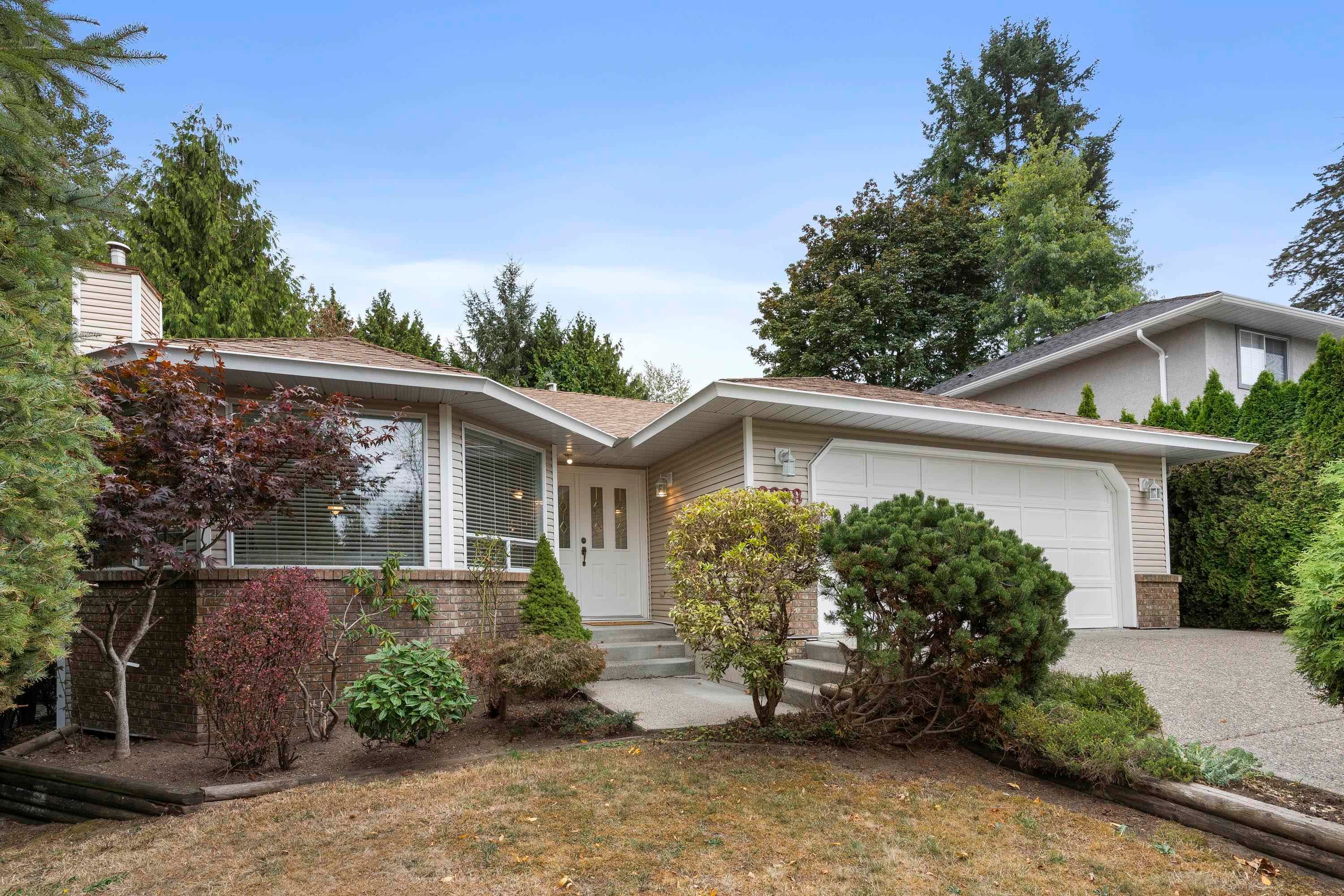 2888 153a Street, Surrey, V4P 1G5 — photo 1