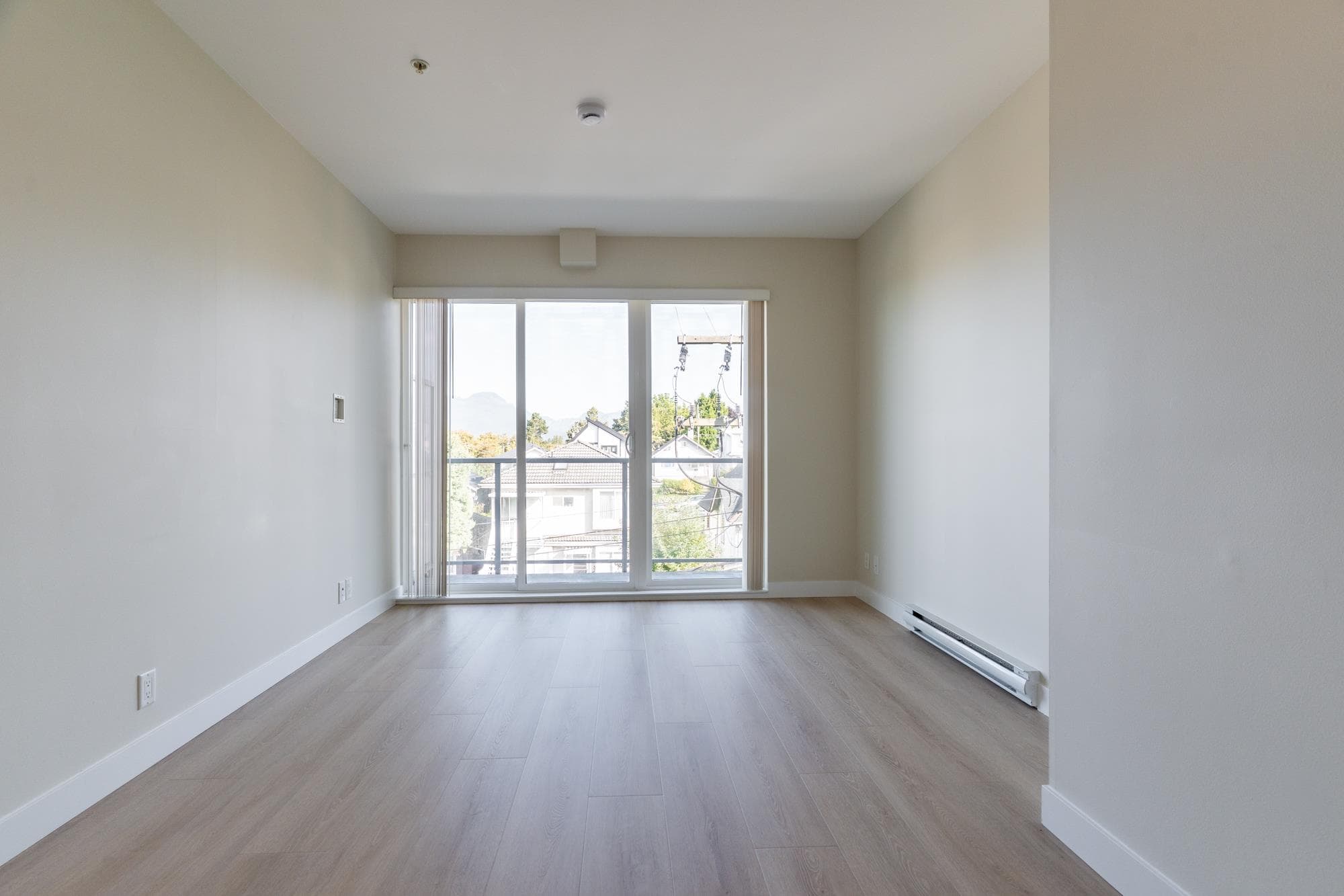 PH9 - 388 Kootenay Street, Vancouver, V5K 2B1 — photo 4