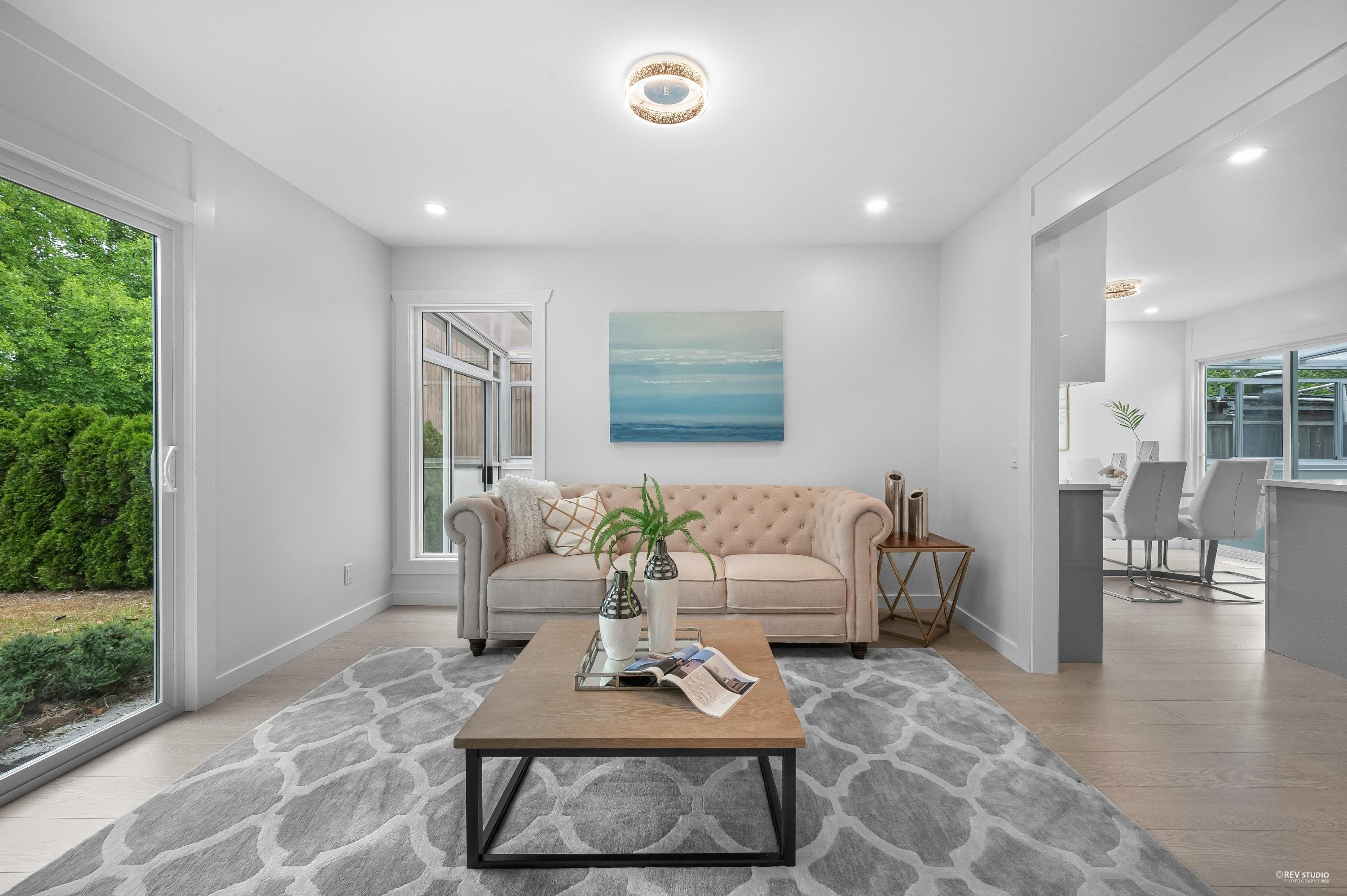 6038 Gilley Avenue, Burnaby, V5H 4B3 — photo 1