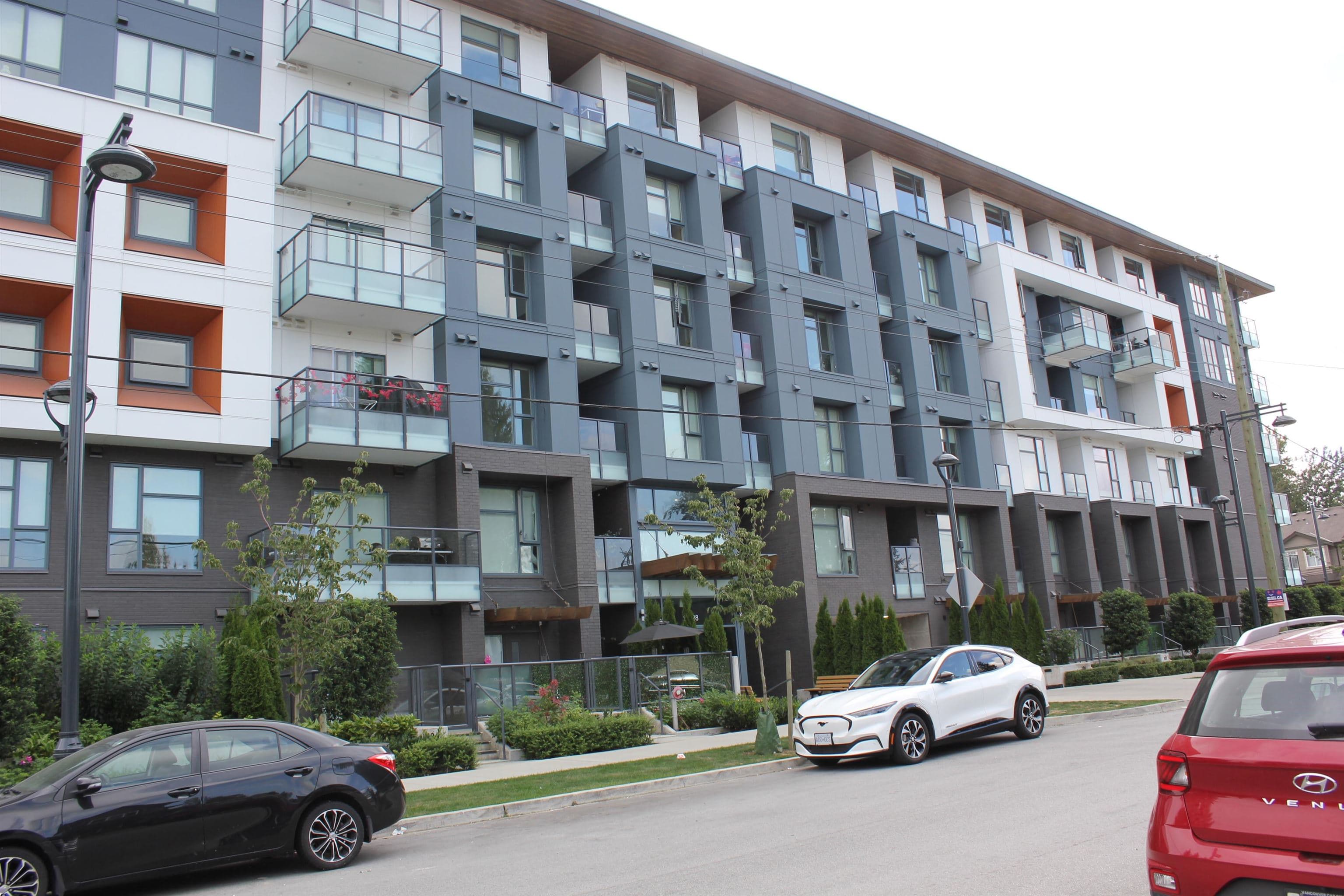 220 - 10828 139a Street, Surrey, V3R 0H3 — photo 2