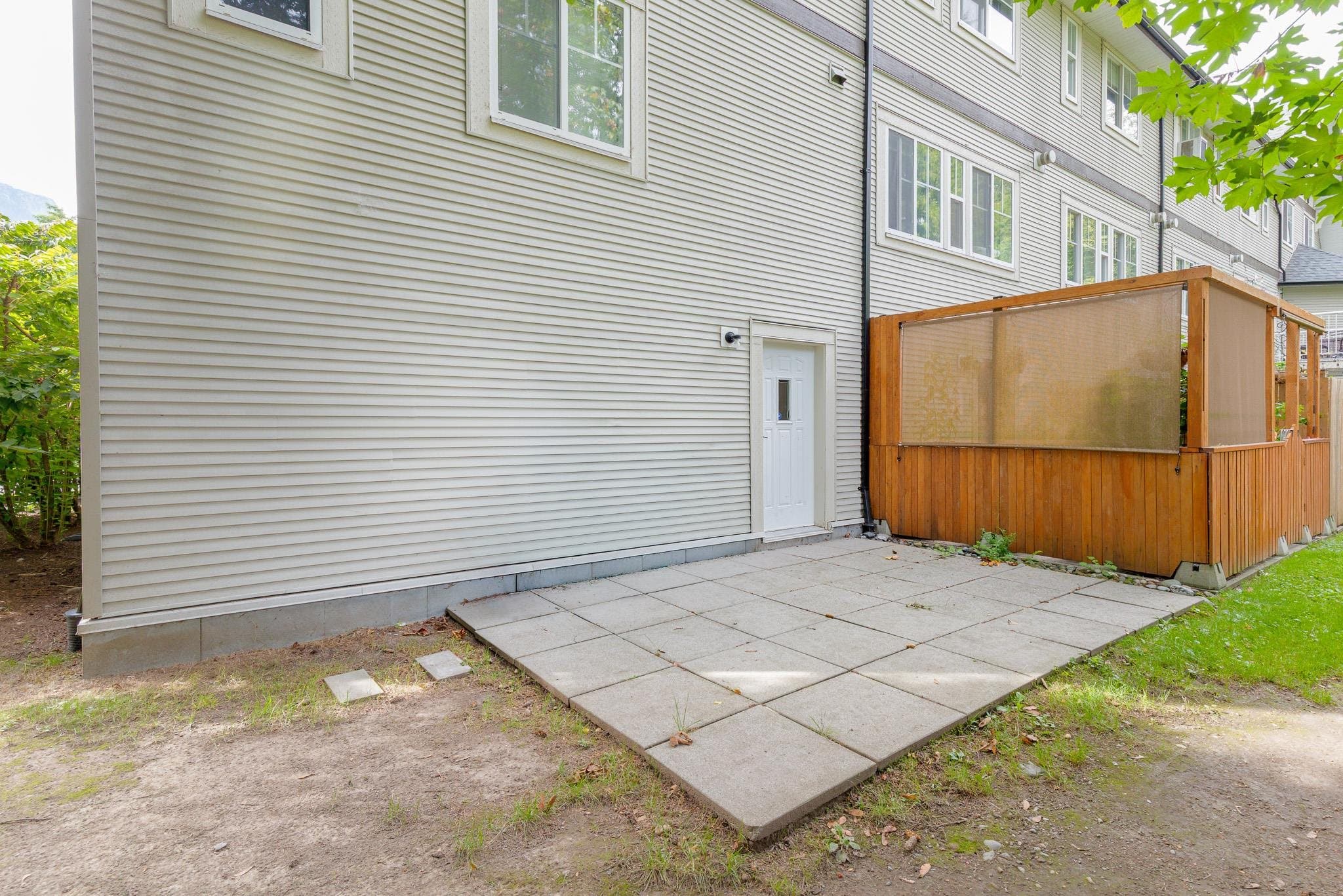 42 - 1800 Mamquam Road, Squamish, V8B 0J1 — photo 3