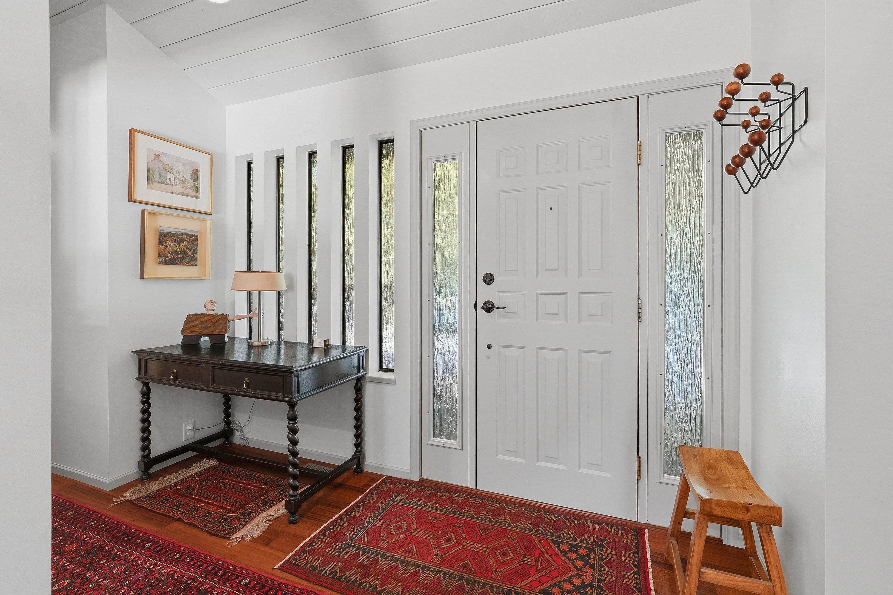 12318 24 Avenue, Surrey, V4A 5P4 — photo 3