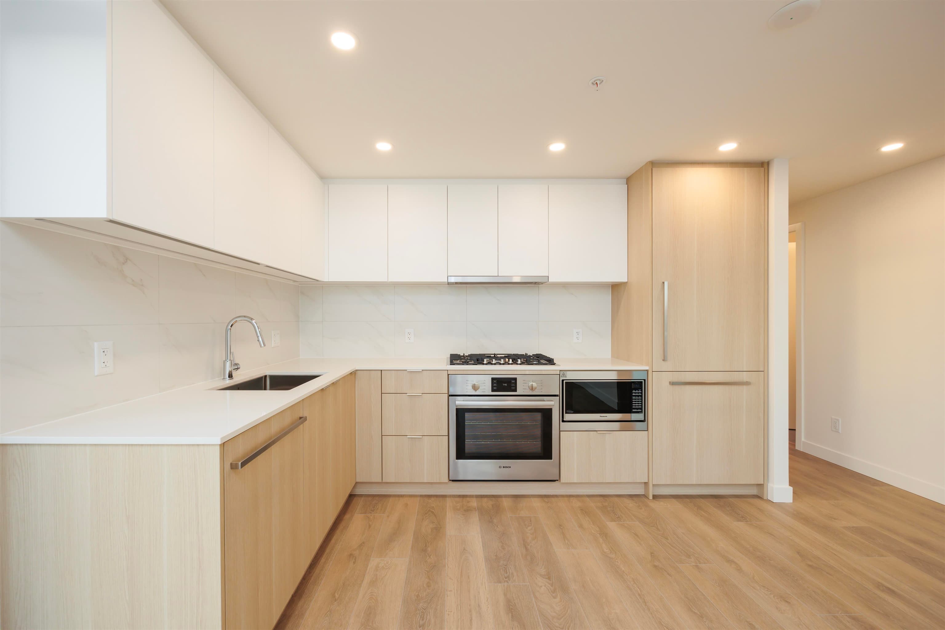 802 - 308 Alderson Avenue, Coquitlam, V3K 0J2 — photo 4