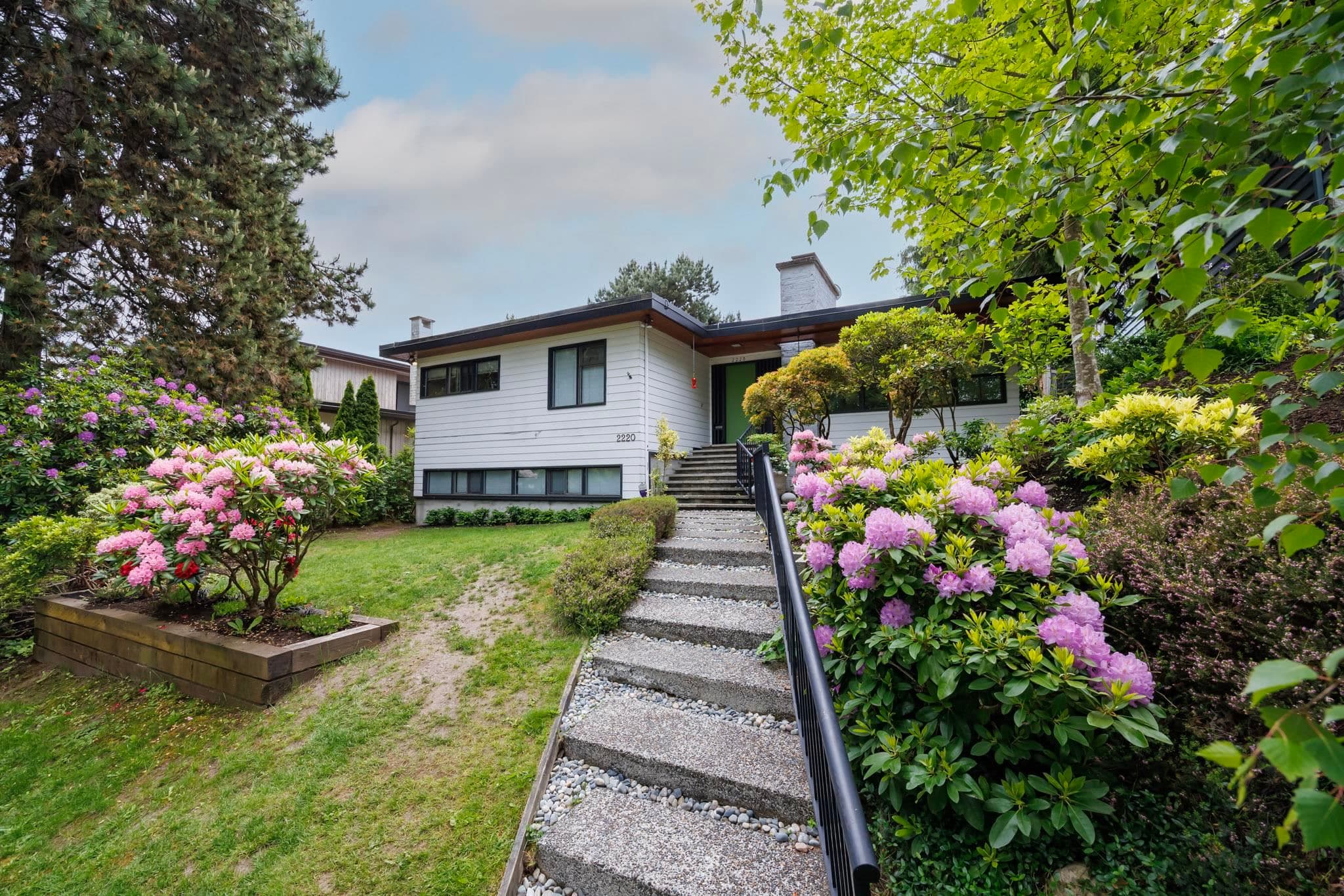 2220 W 32nd Avenue, Vancouver