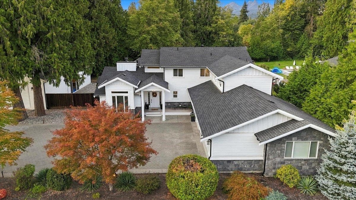 24155 124 Avenue, Maple Ridge, V4R 1N3 — photo 2