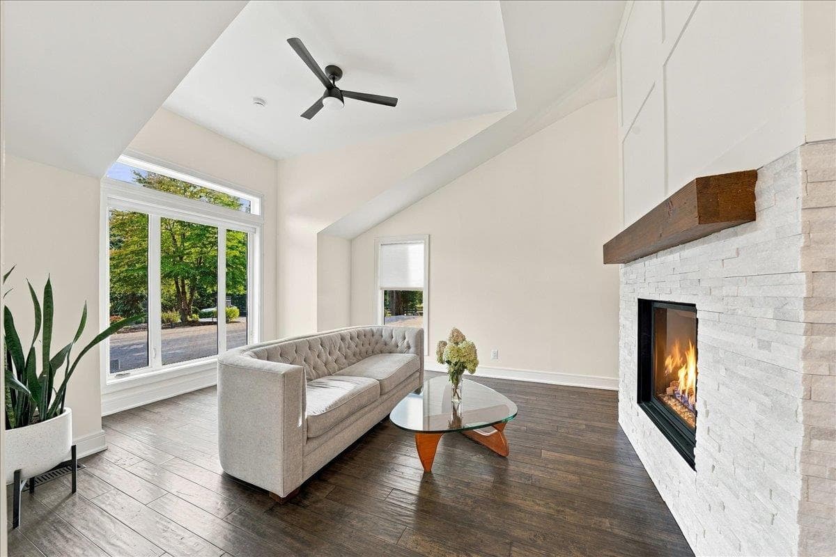 24155 124 Avenue, Maple Ridge, V4R 1N3 — photo 5