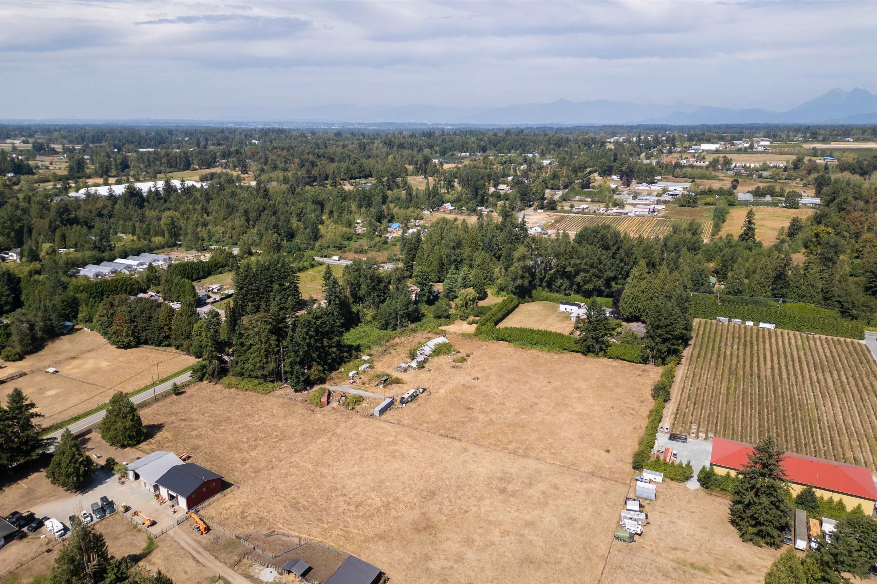 1496 240 Street, Langley, V2Z 1L1 — photo 1