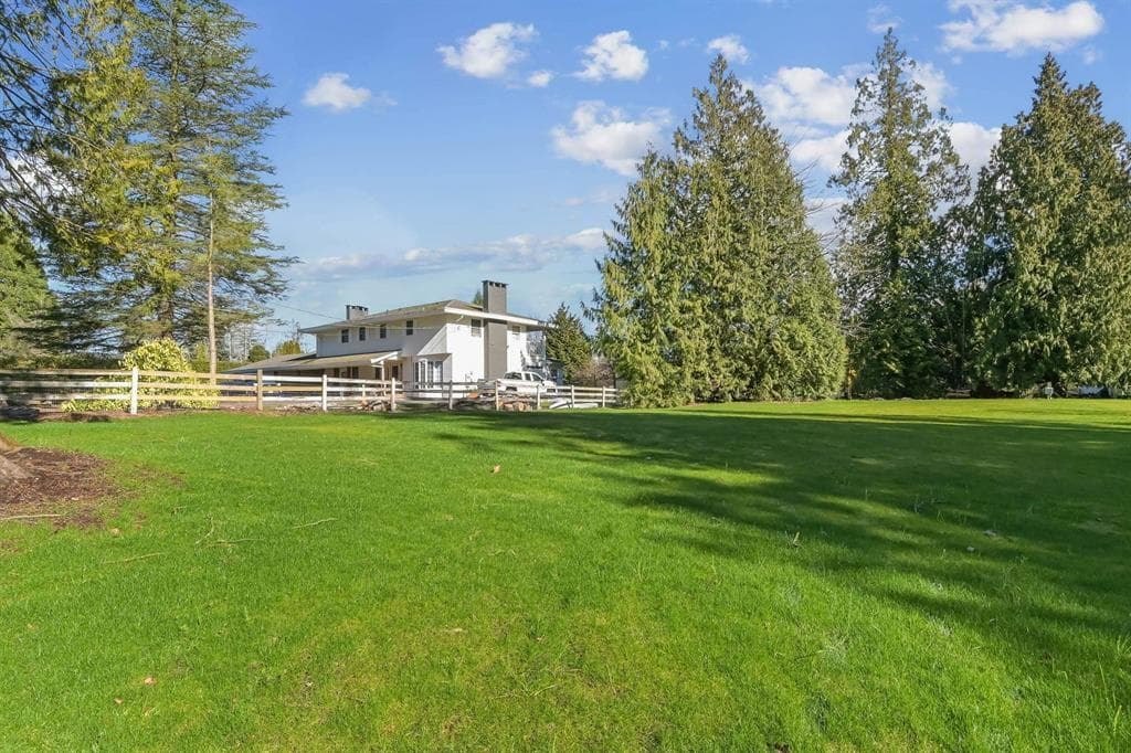 LT.1 - 428 202 Street, Langley, V2Z 1V7 — photo 4