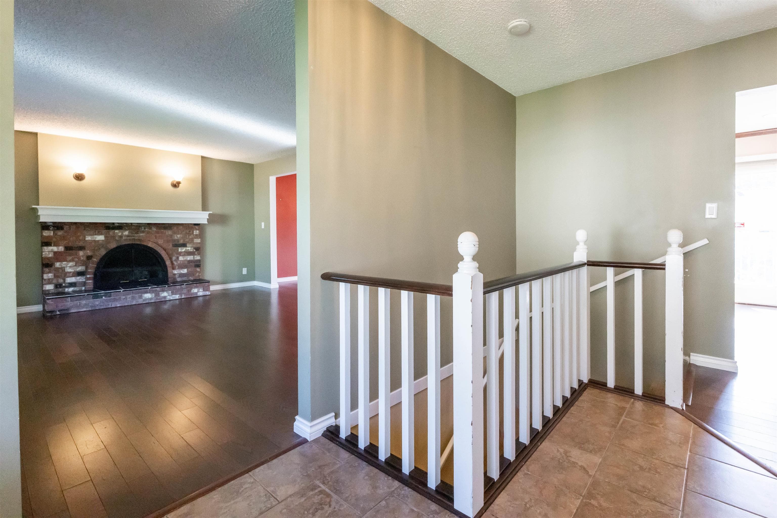 10145 Brentwood Drive, Chilliwack, V2P 6G5 — photo 5