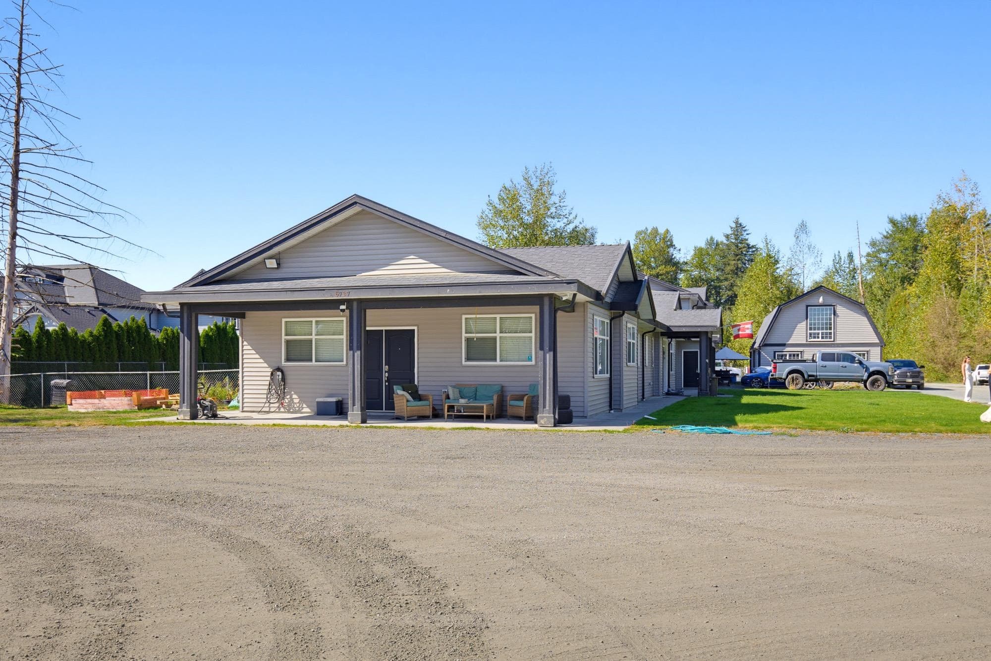 5737 264th St Street, Langley, V4W 1K7 — photo 1