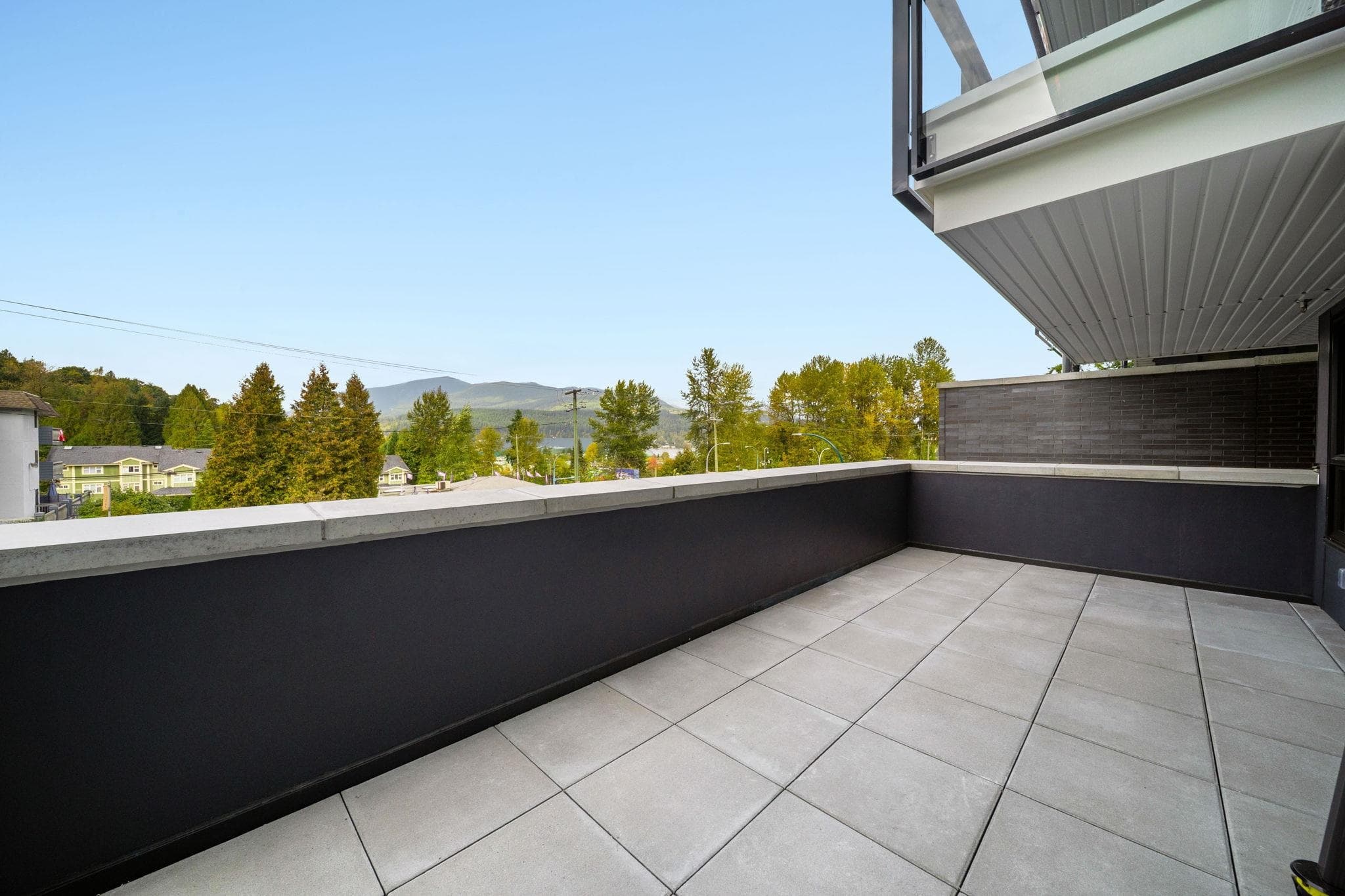 213 - 2015 St. Johns Street, Port Moody, V3H 0N5 — photo 2
