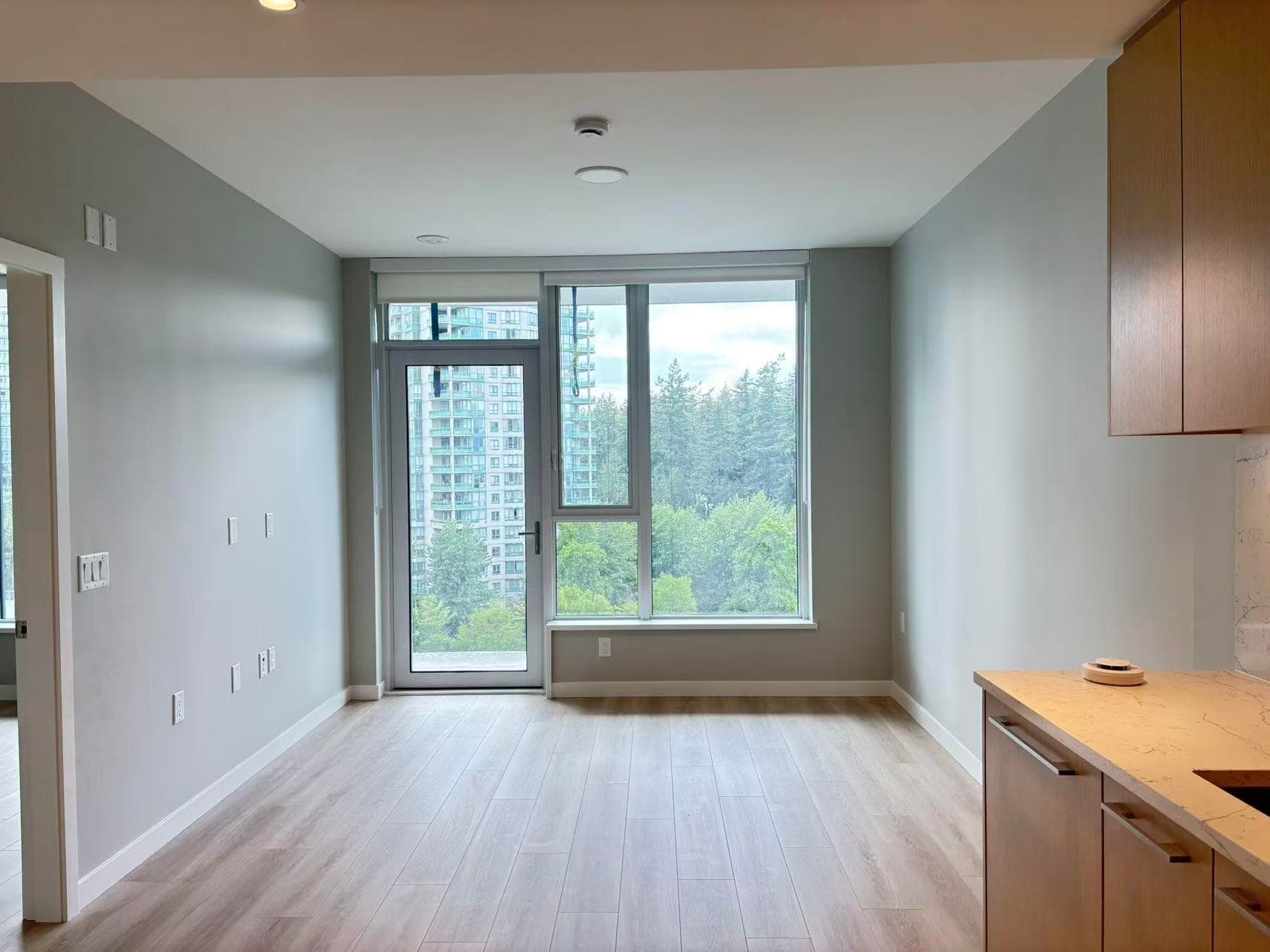 908 - 5938 Olive Street, Burnaby, V5H 2P6 — photo 4
