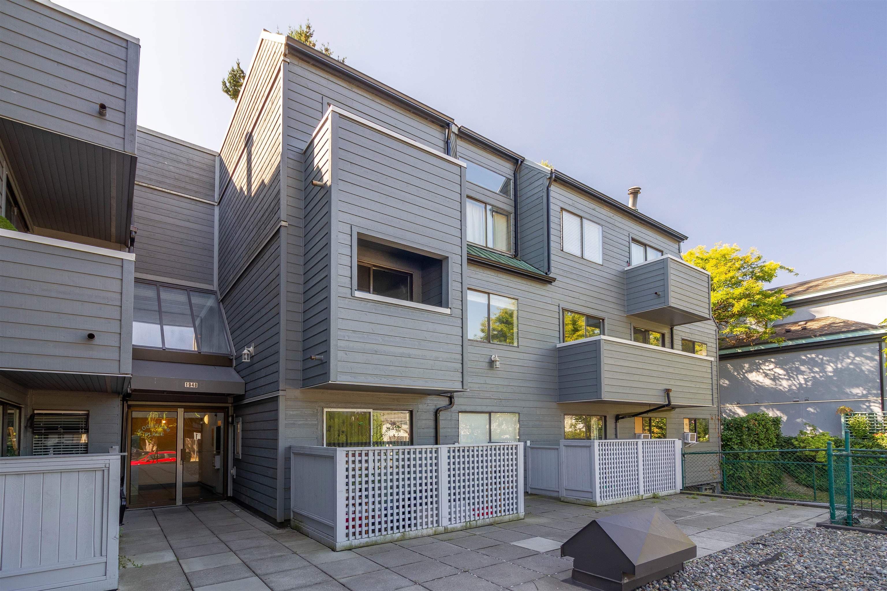 201 - 1948 Coquitlam Avenue, Port Coquitlam, V3B 1J3 — photo 1