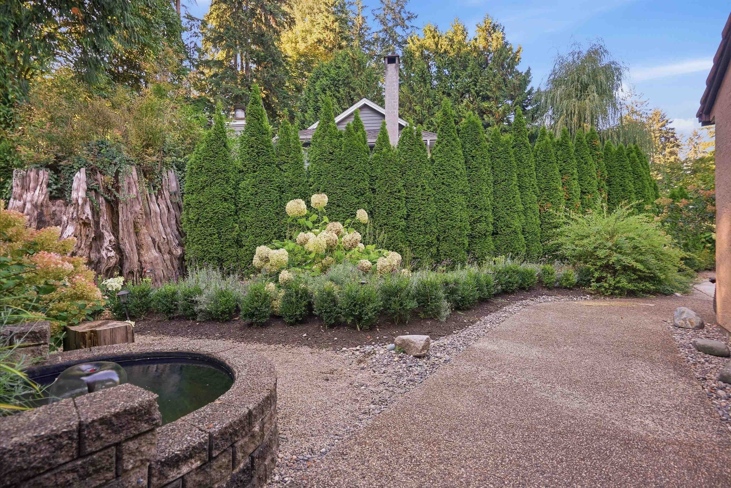 2207 Tanager Place, North Vancouver, V7J 3R3 — photo 4