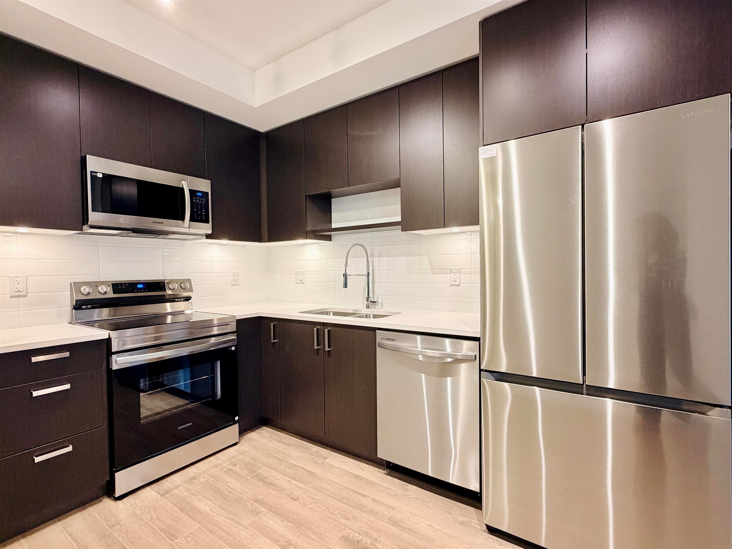 418 - 15733 85th Avenue, Surrey, V4N 6W8 — photo 5