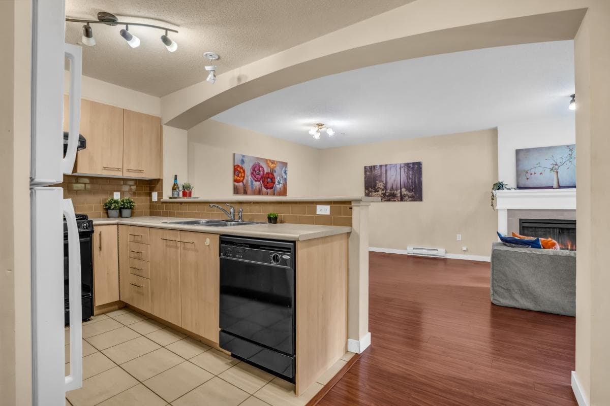 2102 - 5113 Garden City Road, Richmond, V6X 4H5 — photo 5