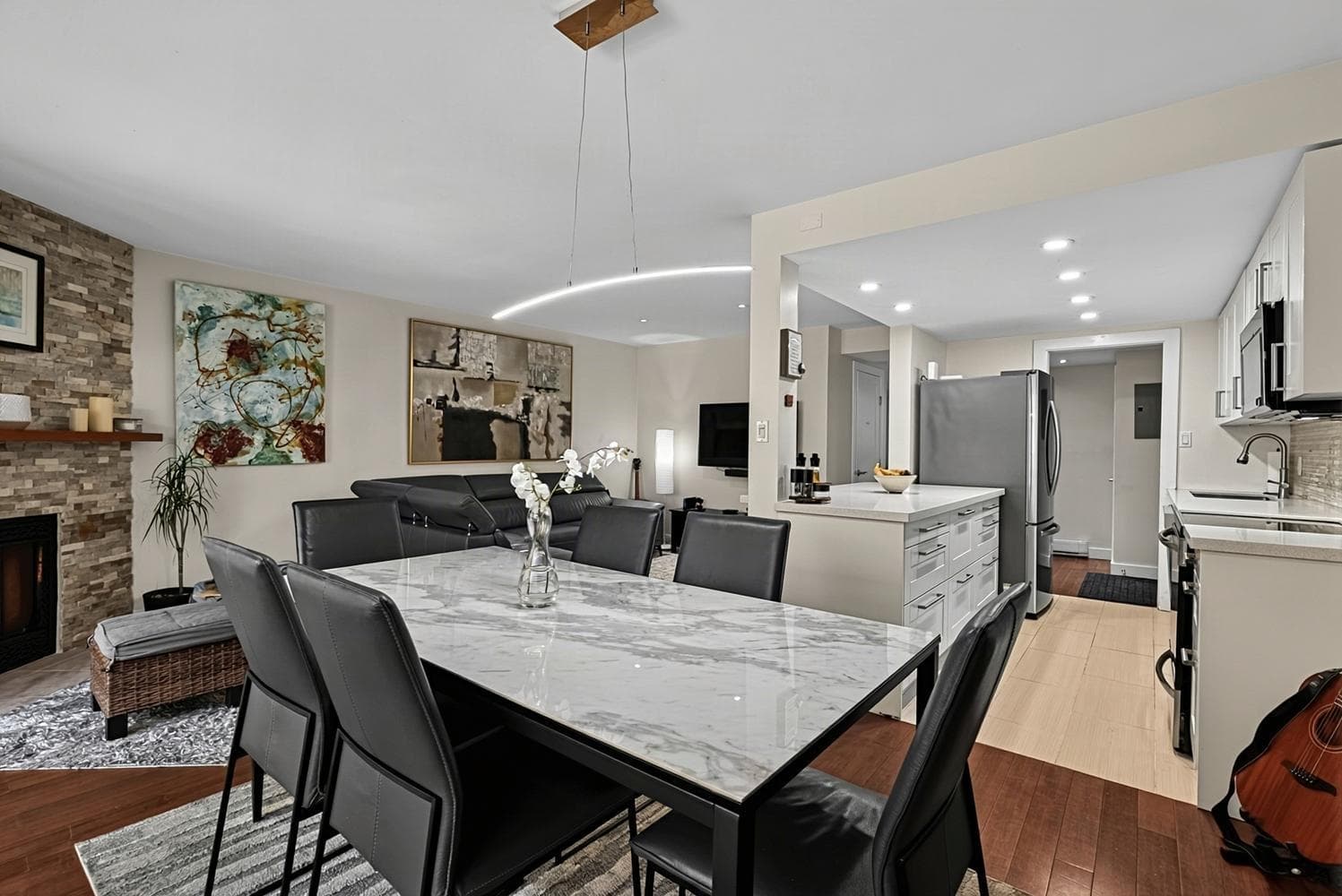 16 - 9151 Forest Grove Drive, Burnaby, V5A 3Z5 — photo 2