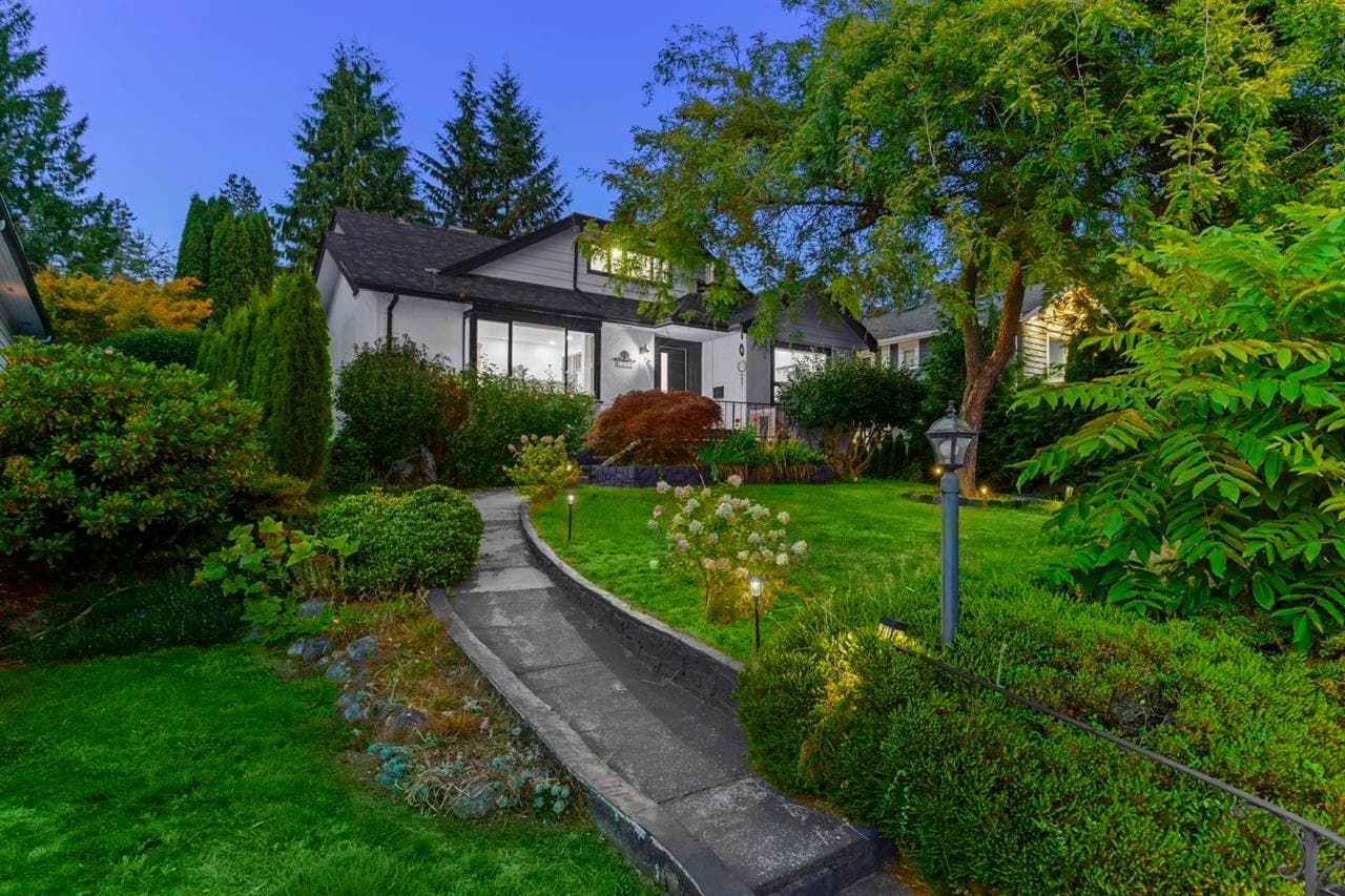 1921 Fulton Avenue, West Vancouver, V7V 1T2 — photo 1