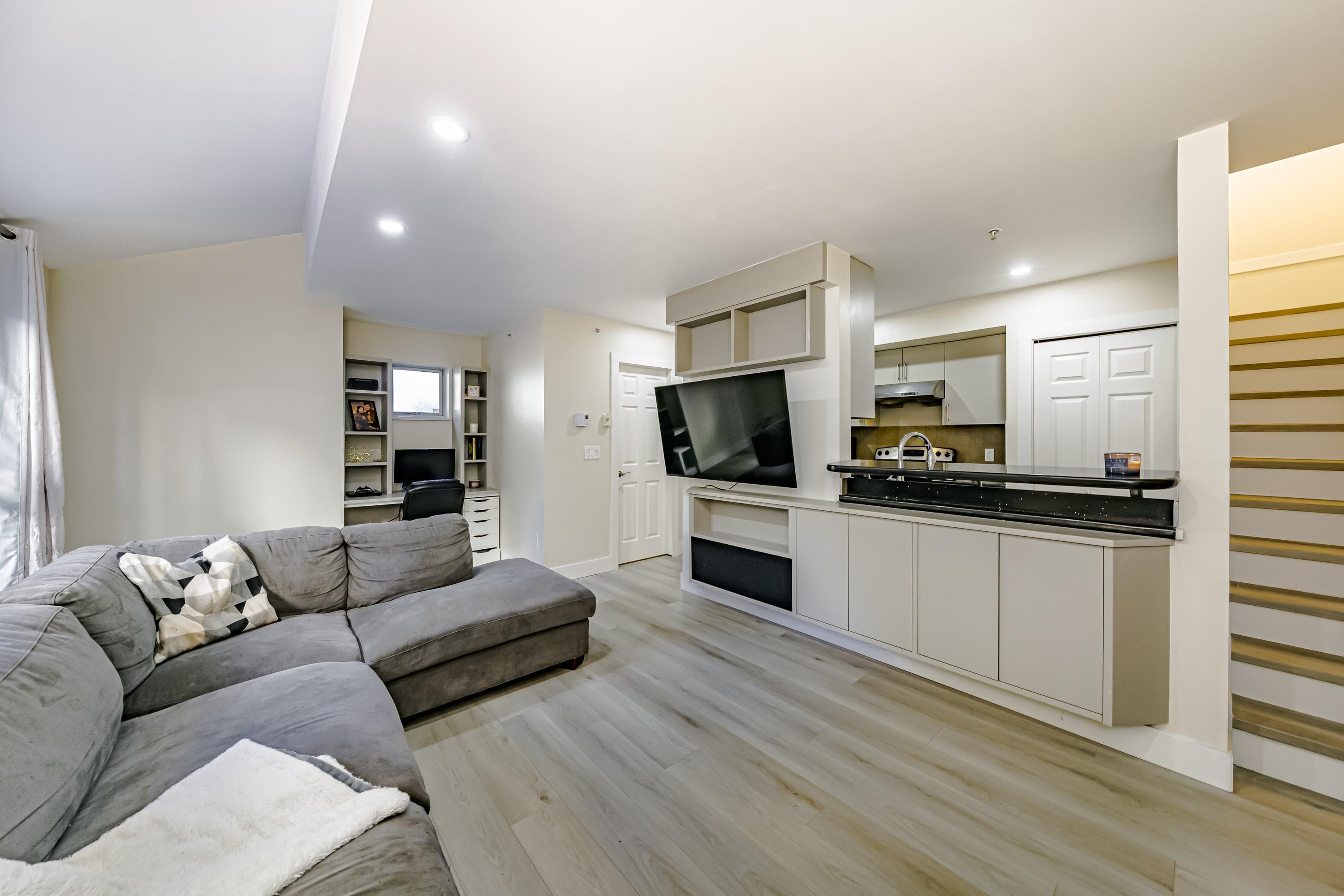 1 - 1328 W 73rd Avenue, Vancouver, V6P 3E7 — photo 5